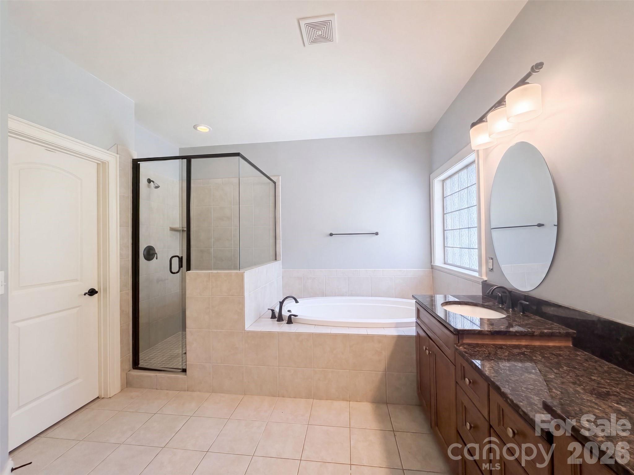 131 Lakeshore Hills Drive — Mooresville