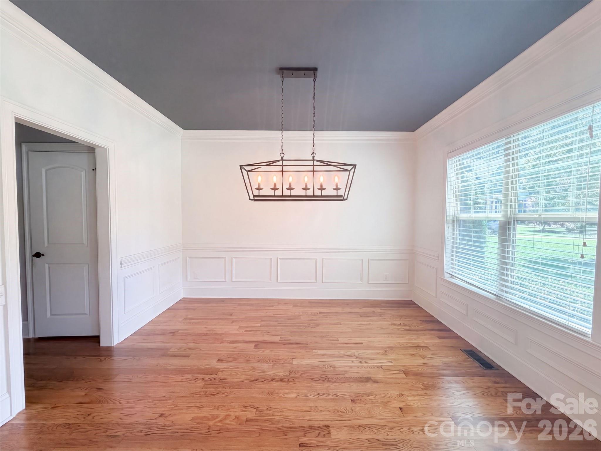 131 Lakeshore Hills Drive — Mooresville