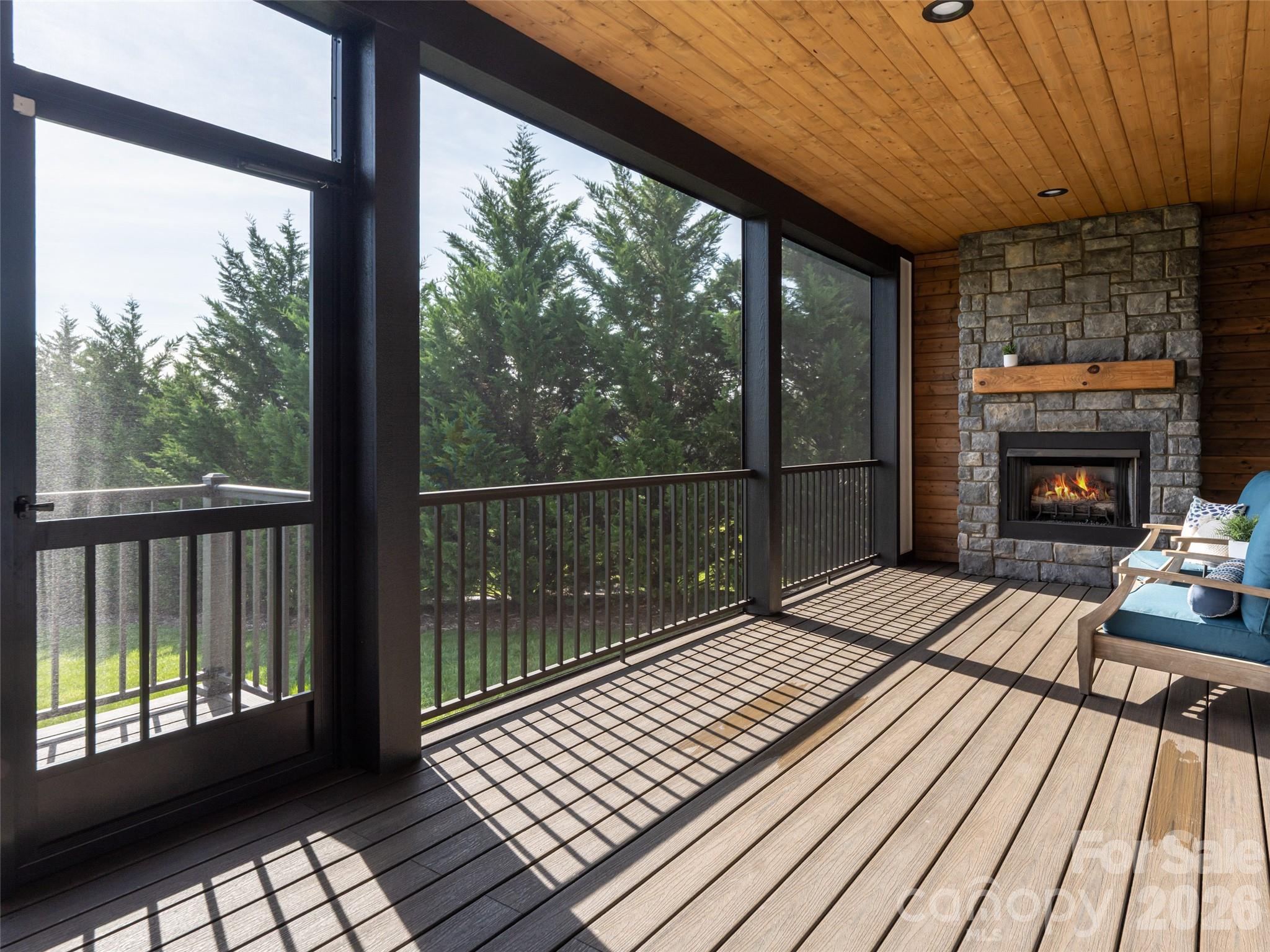 46 Solomia Drive — Mills River
