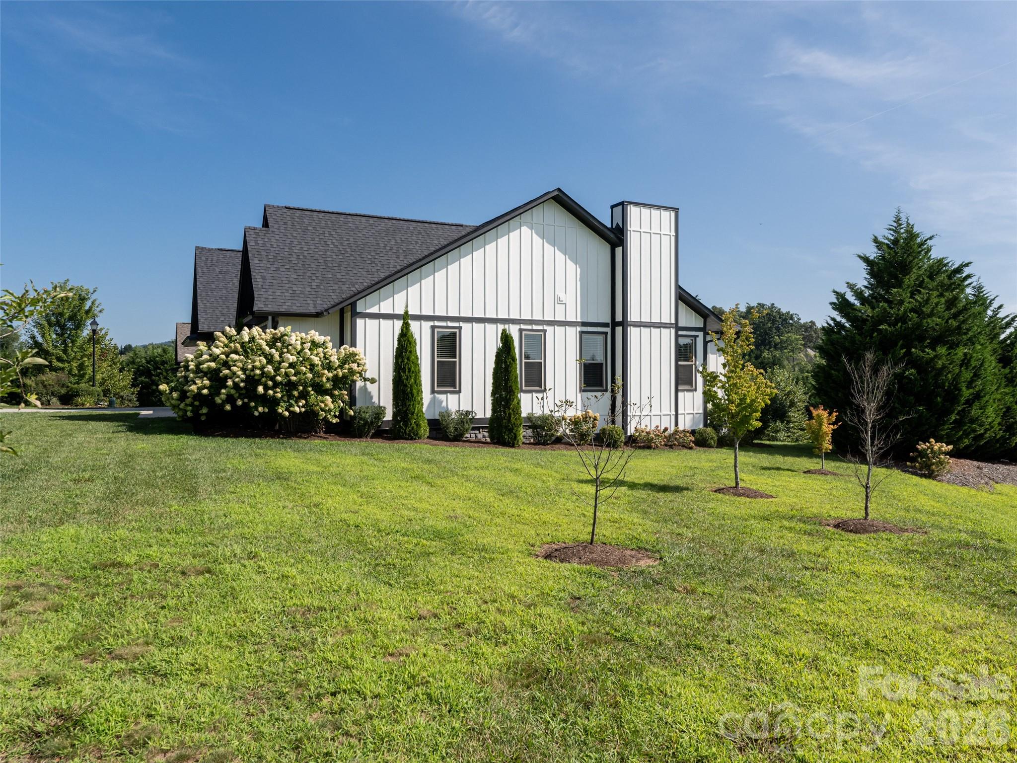 46 Solomia Drive — Mills River