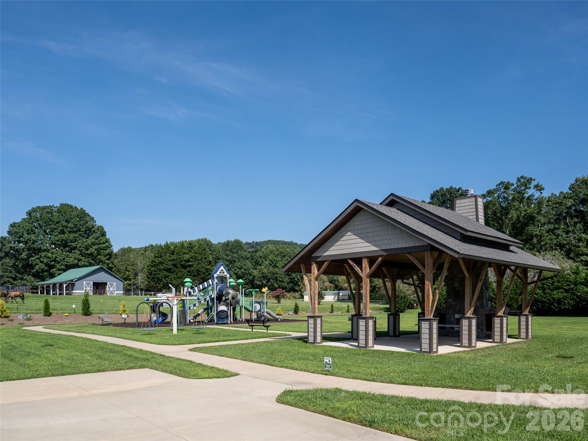 46 Solomia Drive — Mills River
