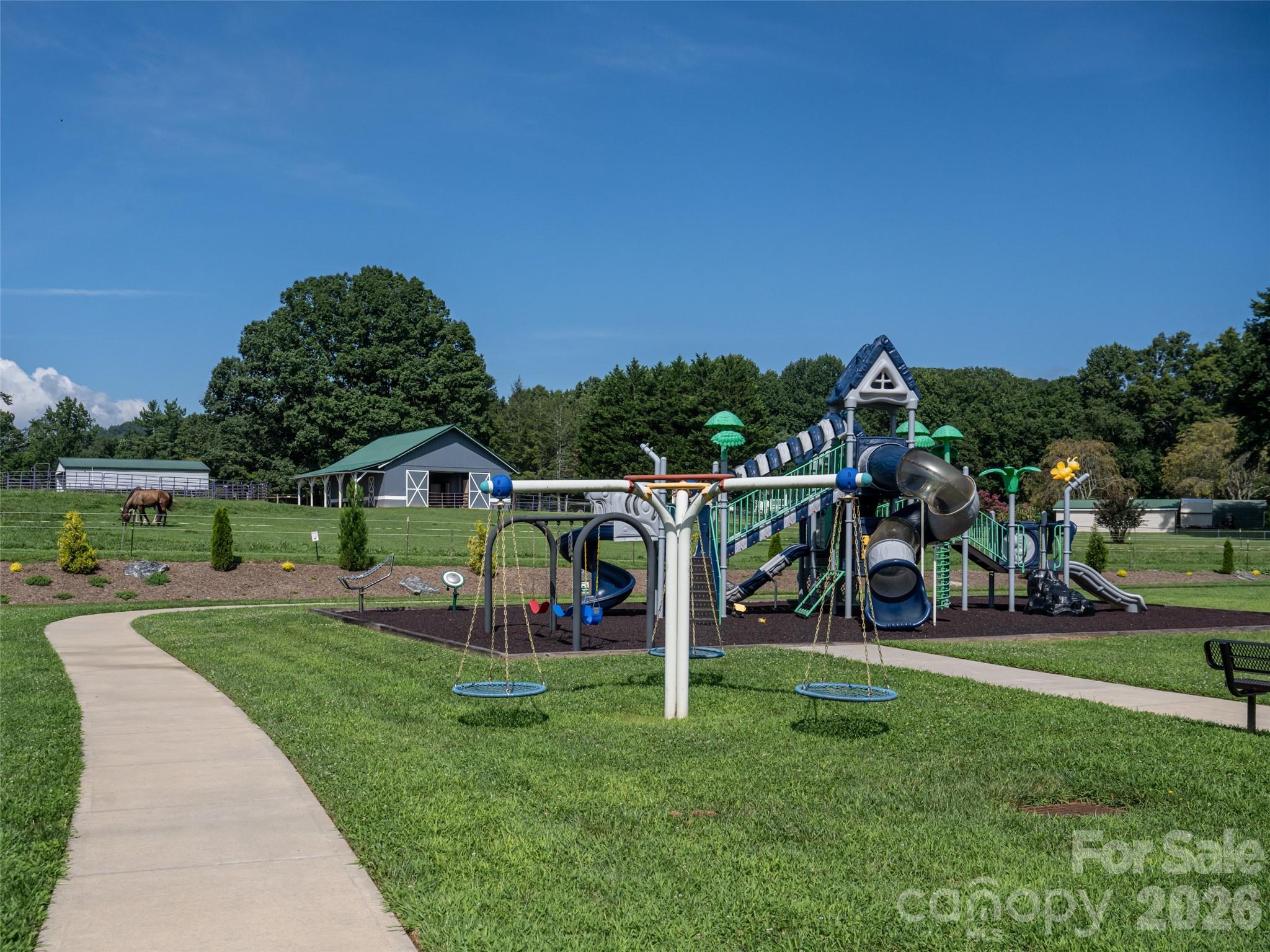 46 Solomia Drive — Mills River