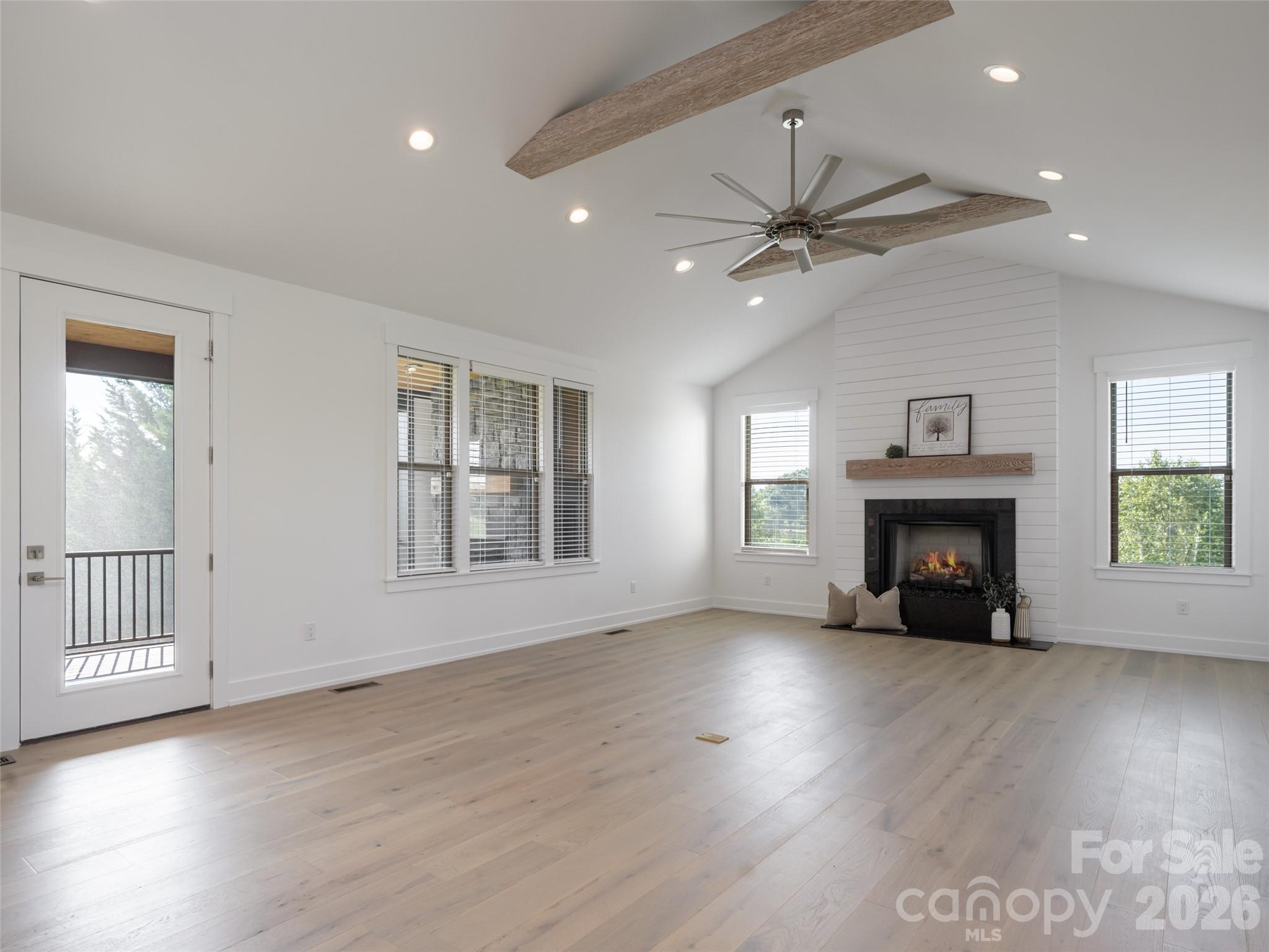 46 Solomia Drive — Mills River