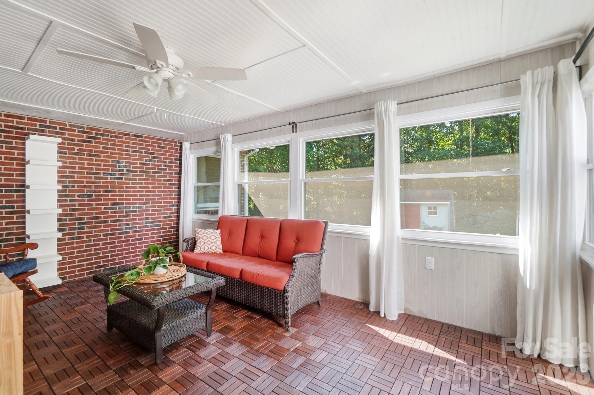 416 Ambrose Lane — Monroe