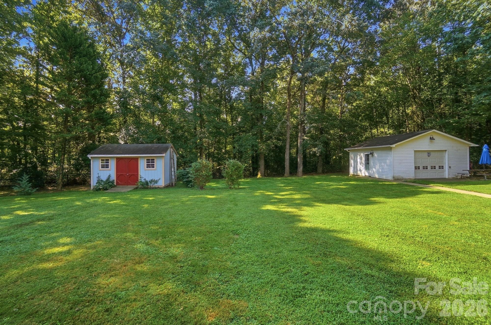 416 Ambrose Lane — Monroe