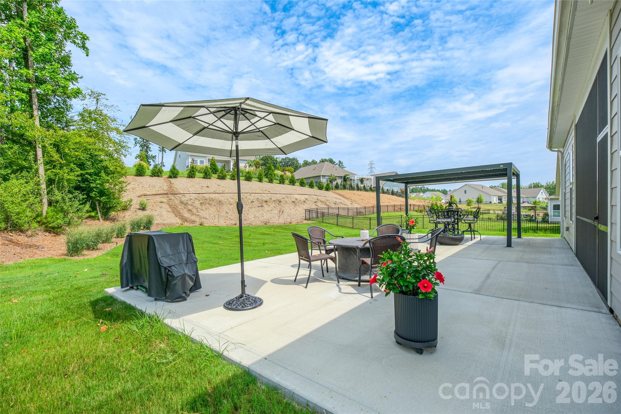 5614 Casper Drive #82 — Charlotte