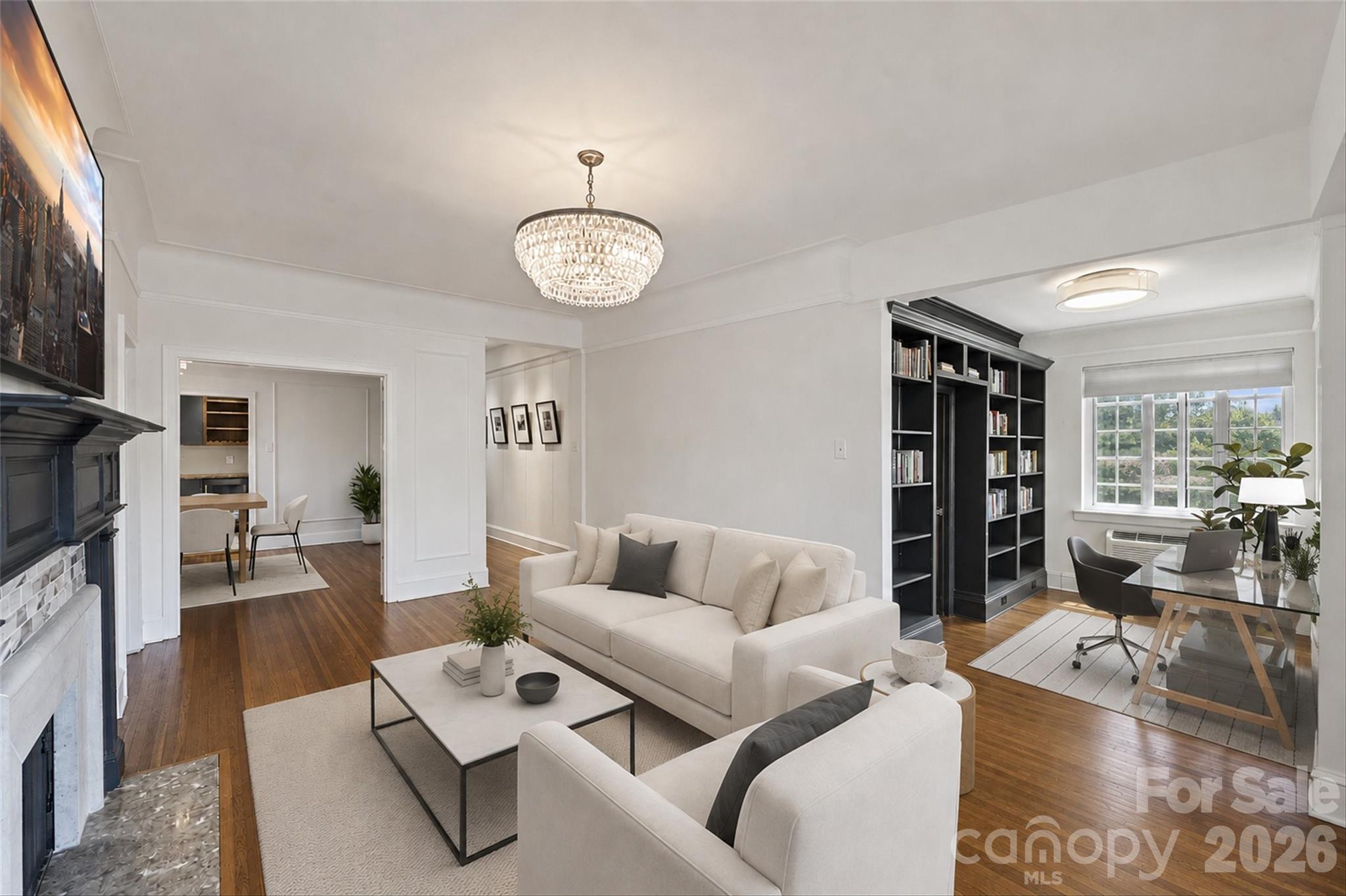 301 W 10th Street #308 — Charlotte