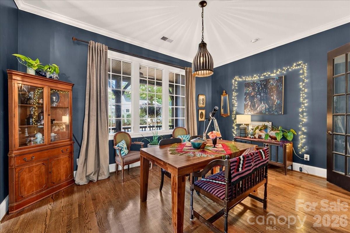 2049 Lexington Street — Belmont
