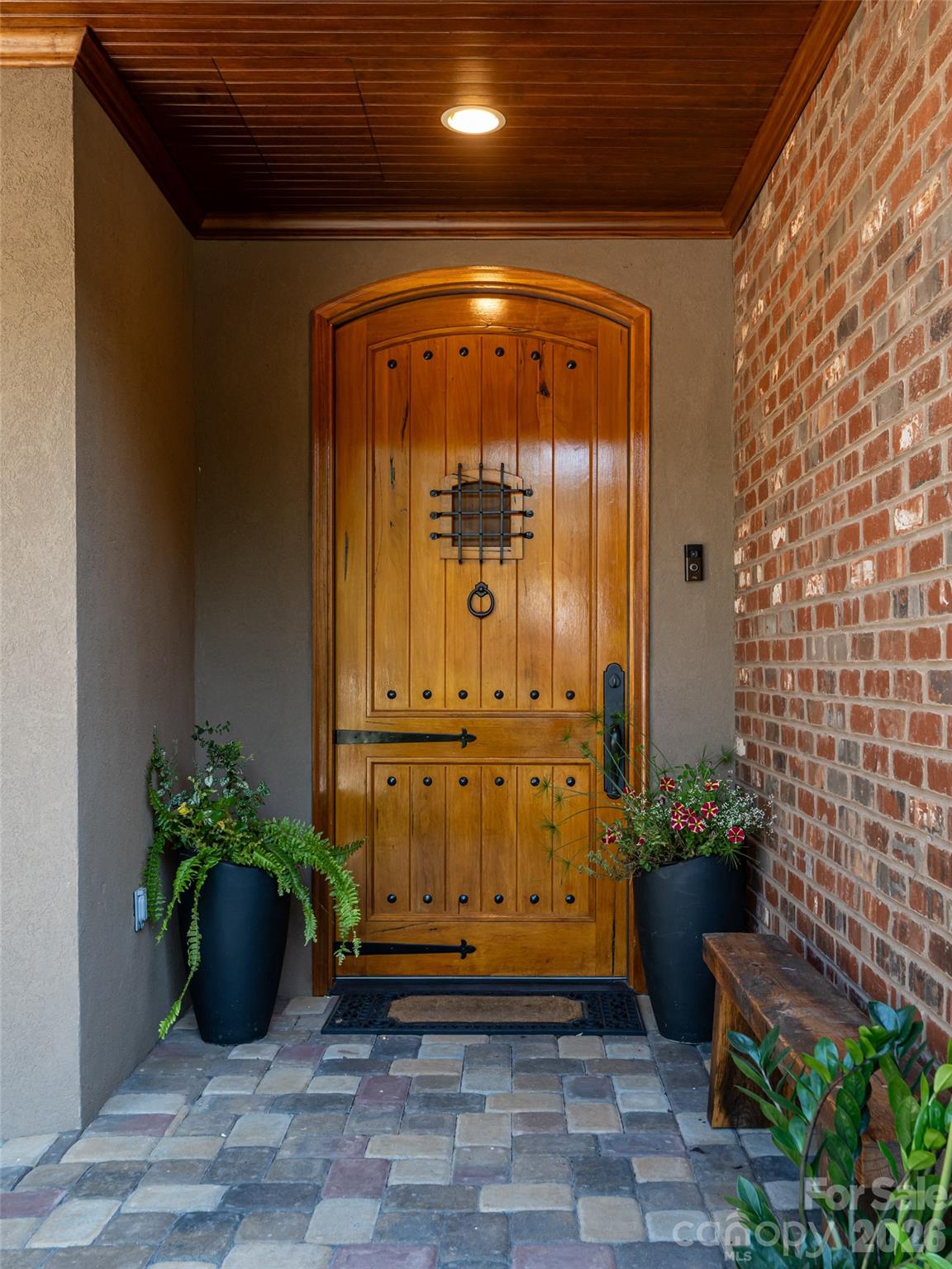 16 Village Oak Drive — Arden