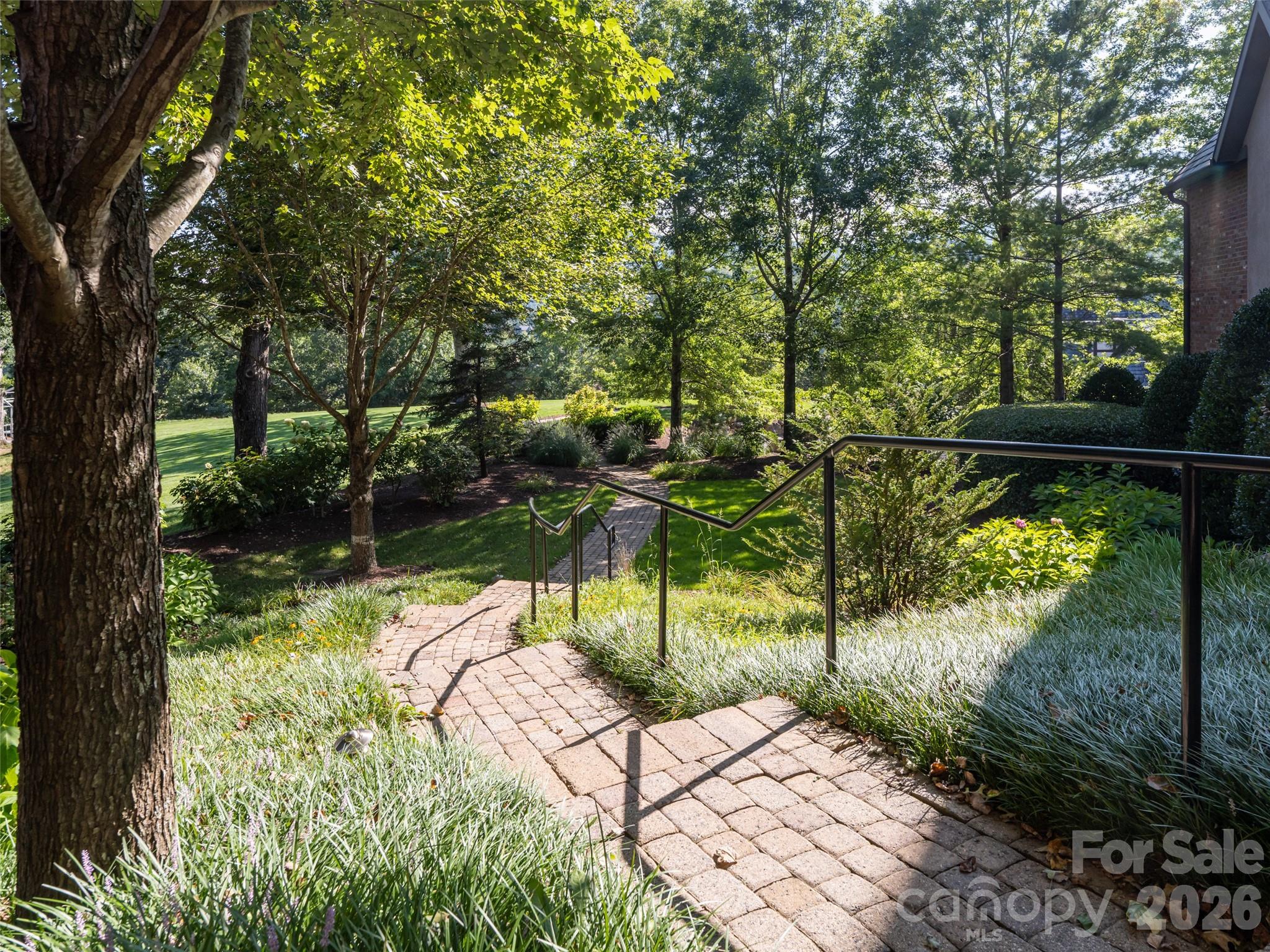 16 Village Oak Drive — Arden