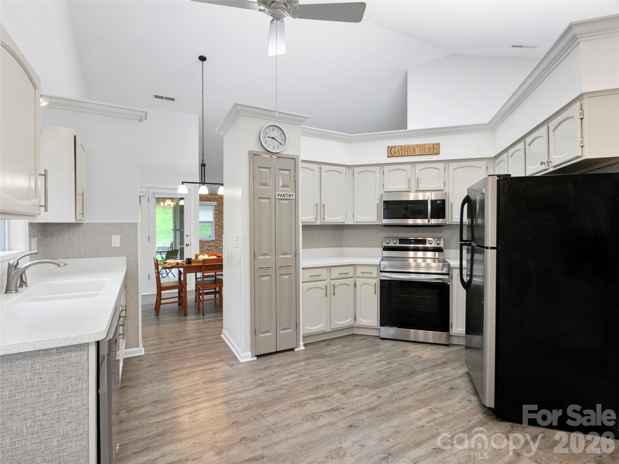 4 Tisha Lane — Hendersonville