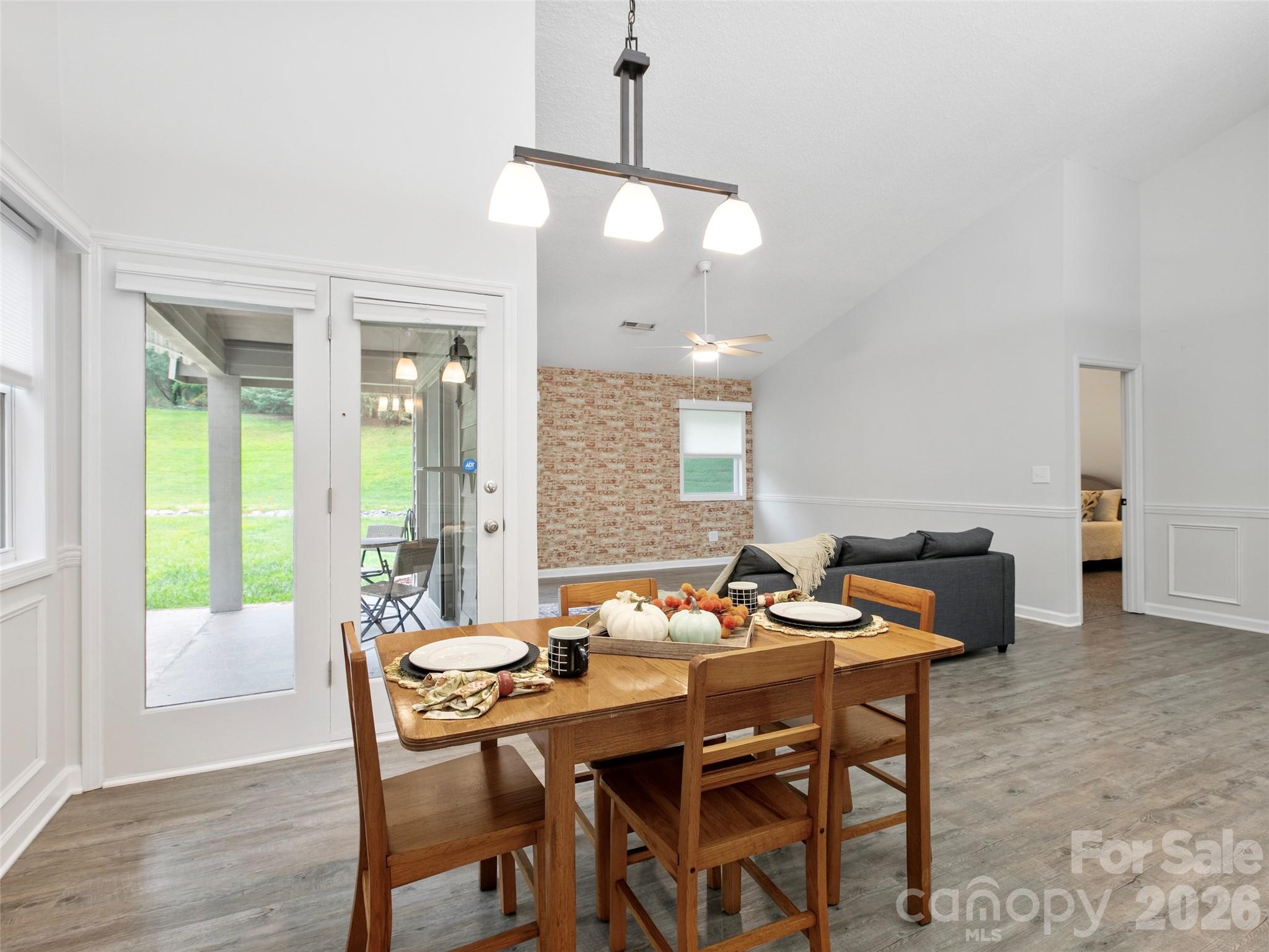 4 Tisha Lane — Hendersonville