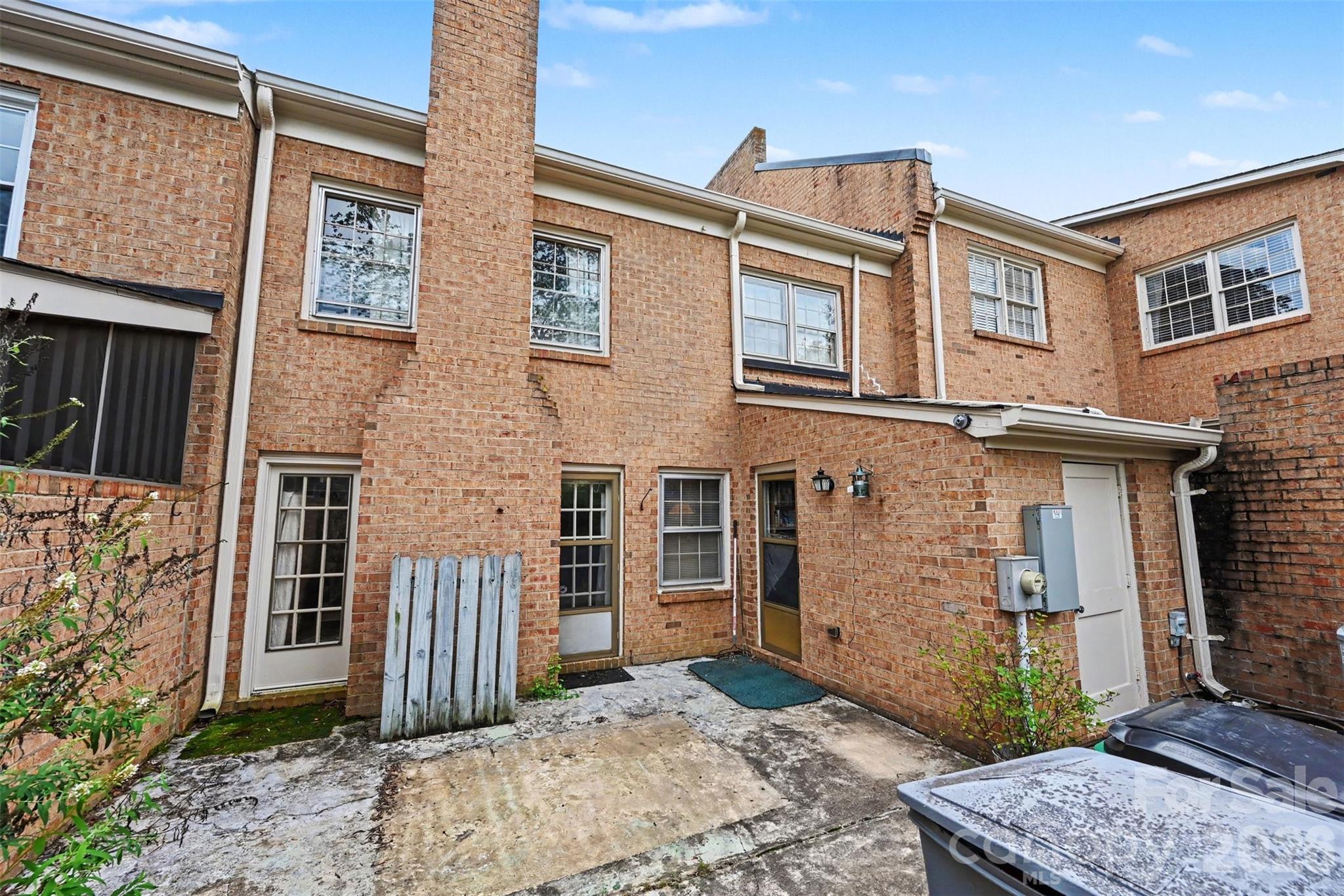 6869 Dumbarton Drive — Charlotte