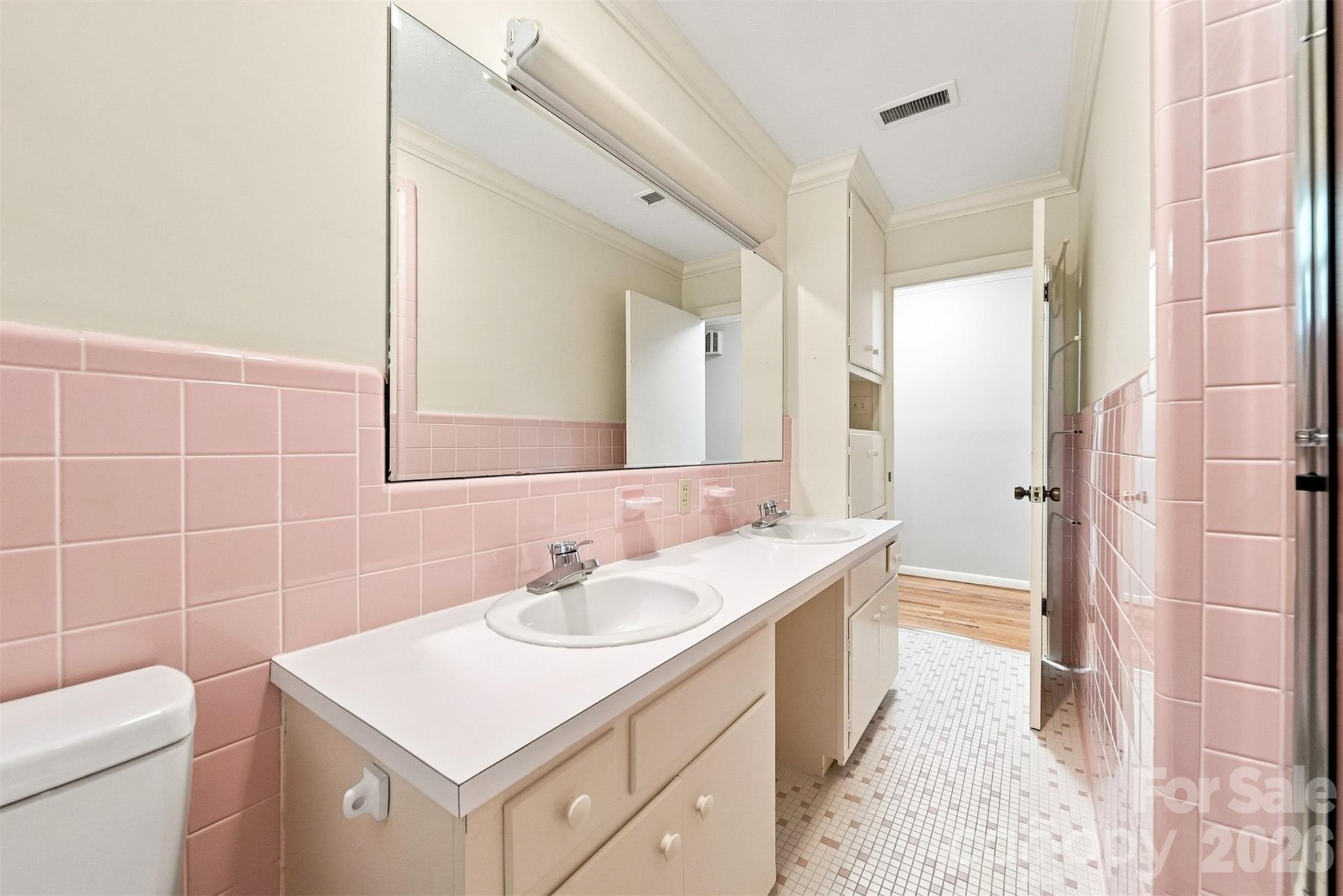 324 Northwood Park — Taylorsville