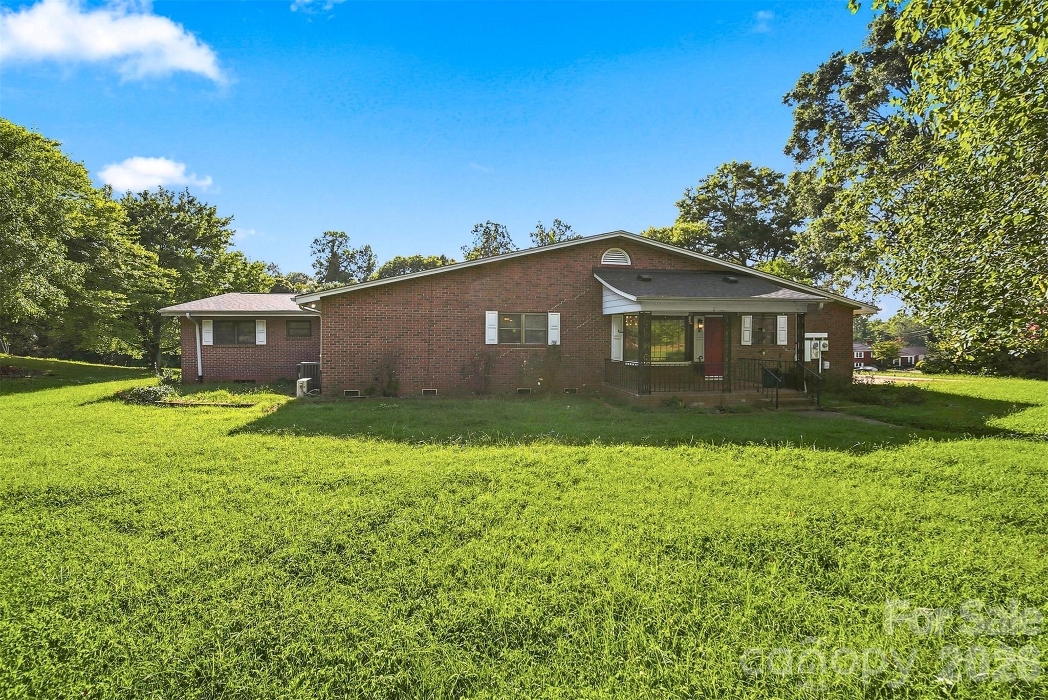 324 Northwood Park — Taylorsville