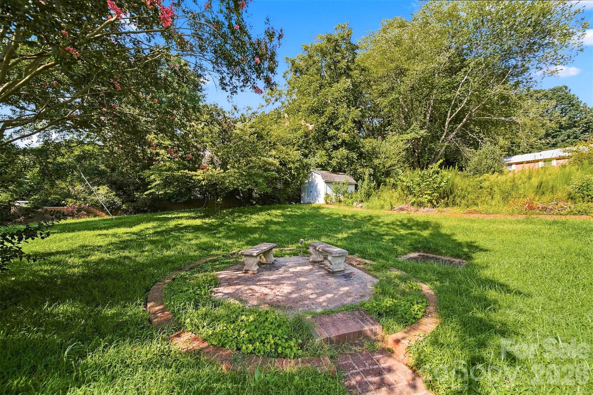 324 Northwood Park — Taylorsville