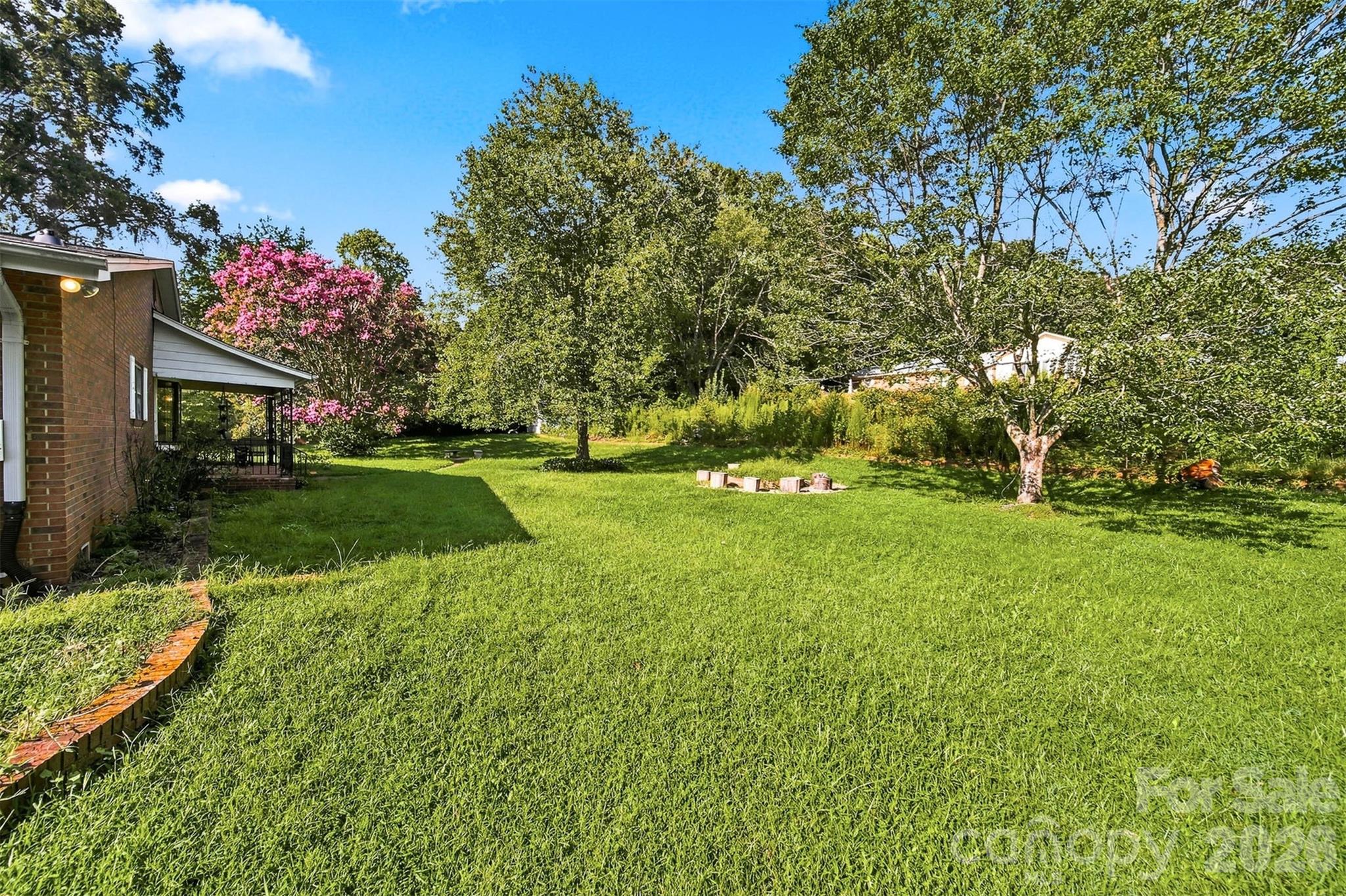 324 Northwood Park — Taylorsville