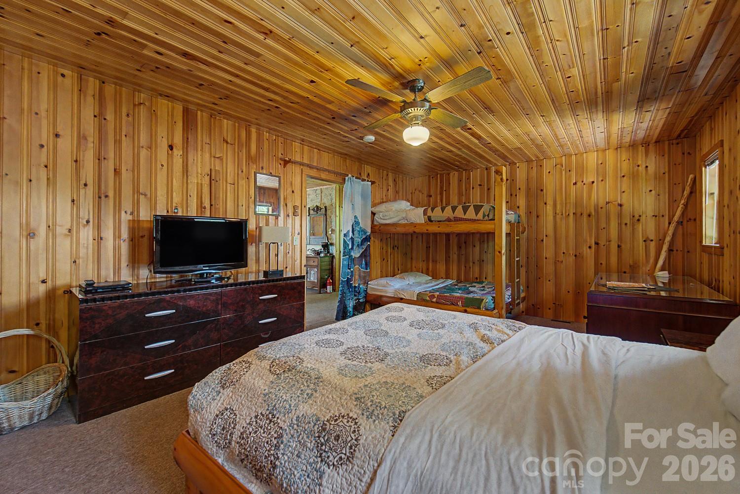 630 Smokey Vista Drive — Bryson City