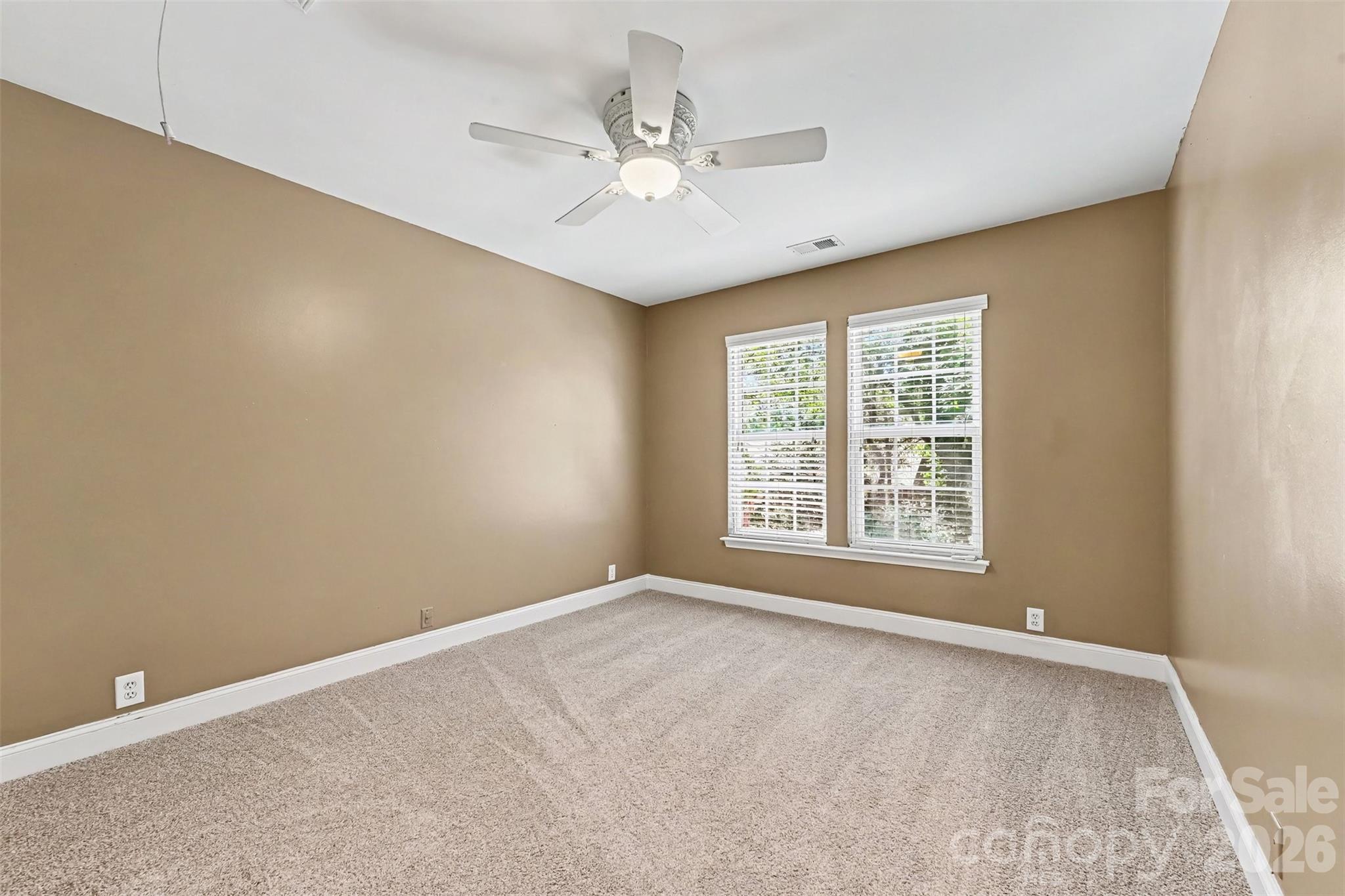 5625 Weddington Road — Concord