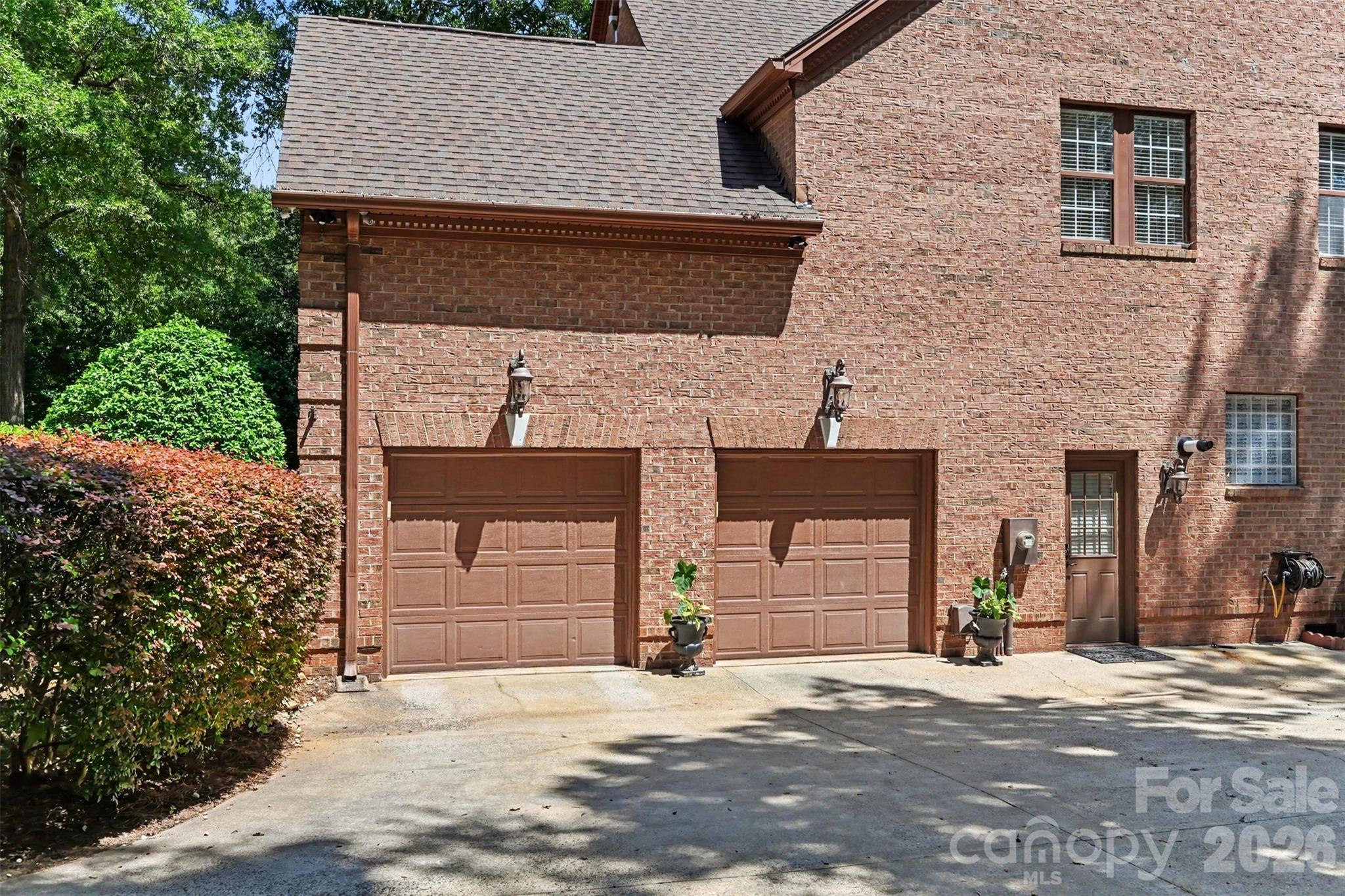 5625 Weddington Road — Concord