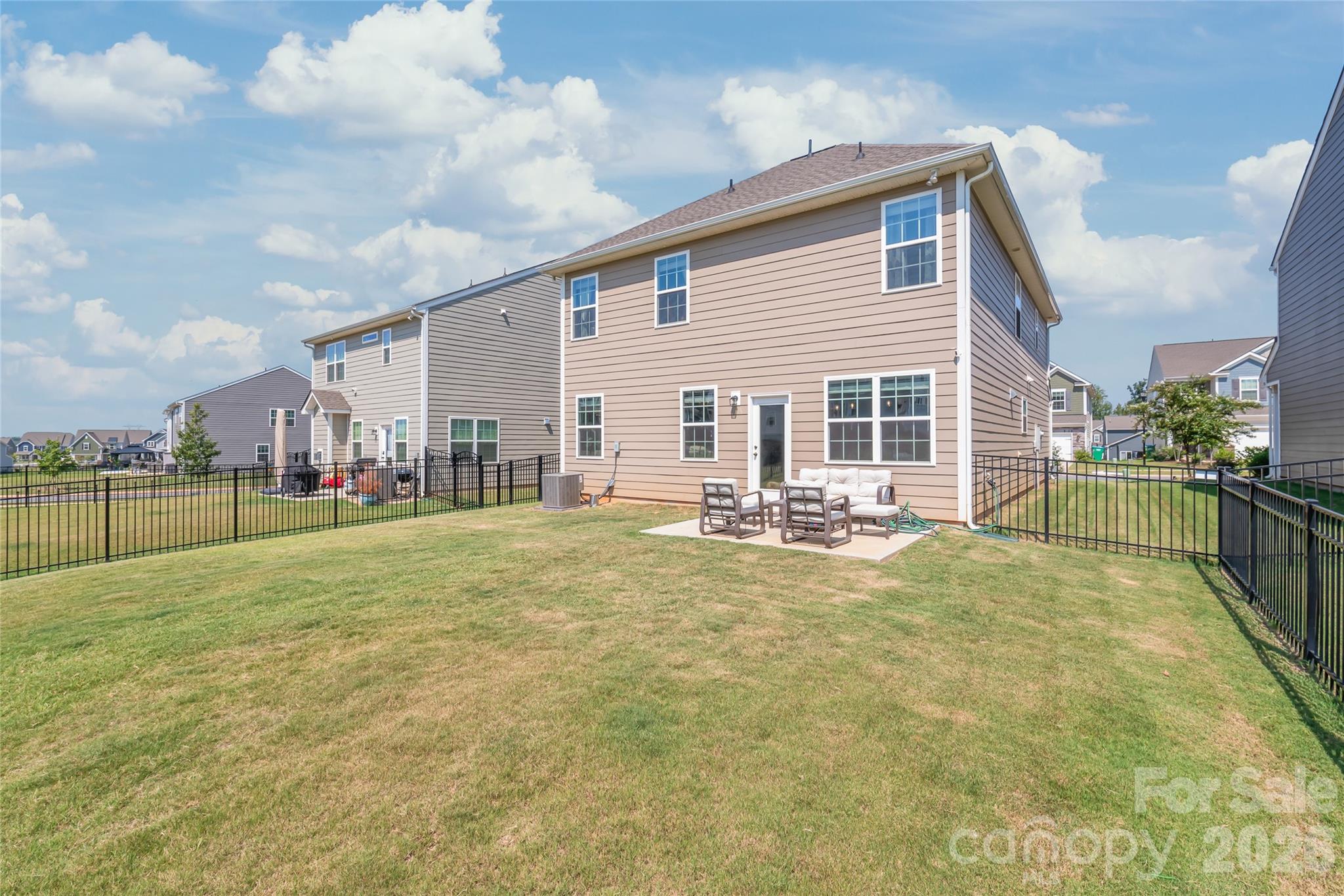 1553 Turkey Roost Road — Fort Mill