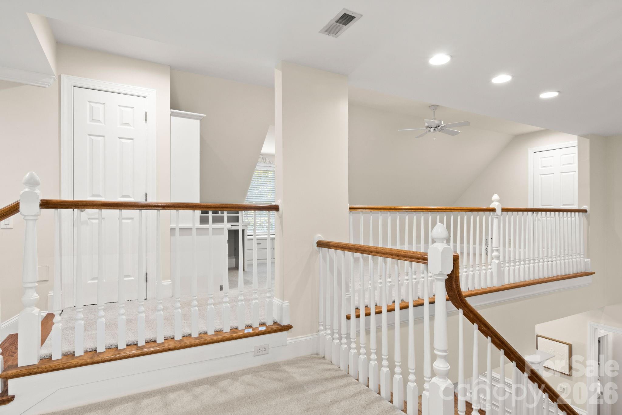 5604 Challis View Lane — Charlotte