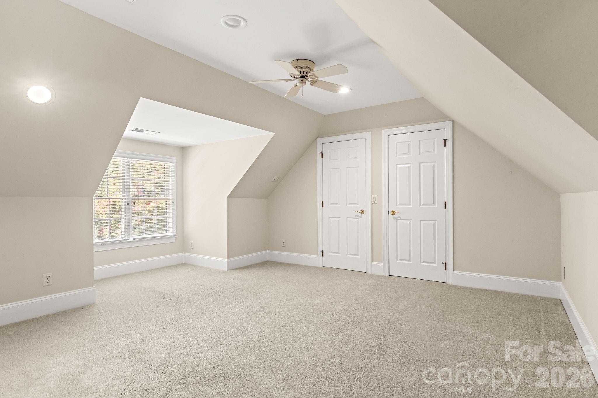 5604 Challis View Lane — Charlotte