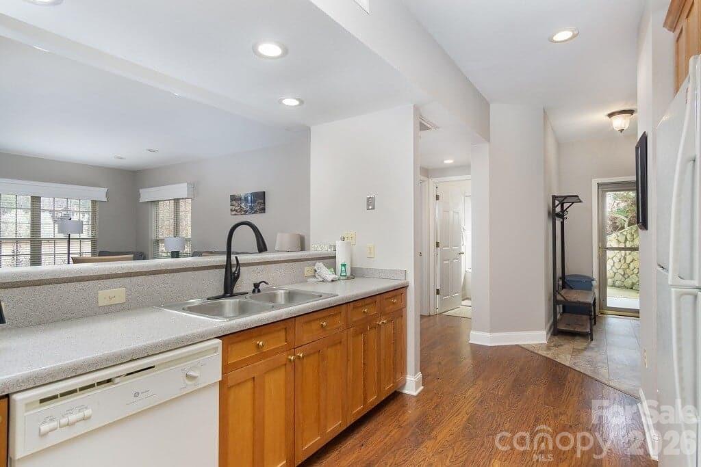 162 Stonecrest Court — Lake Lure