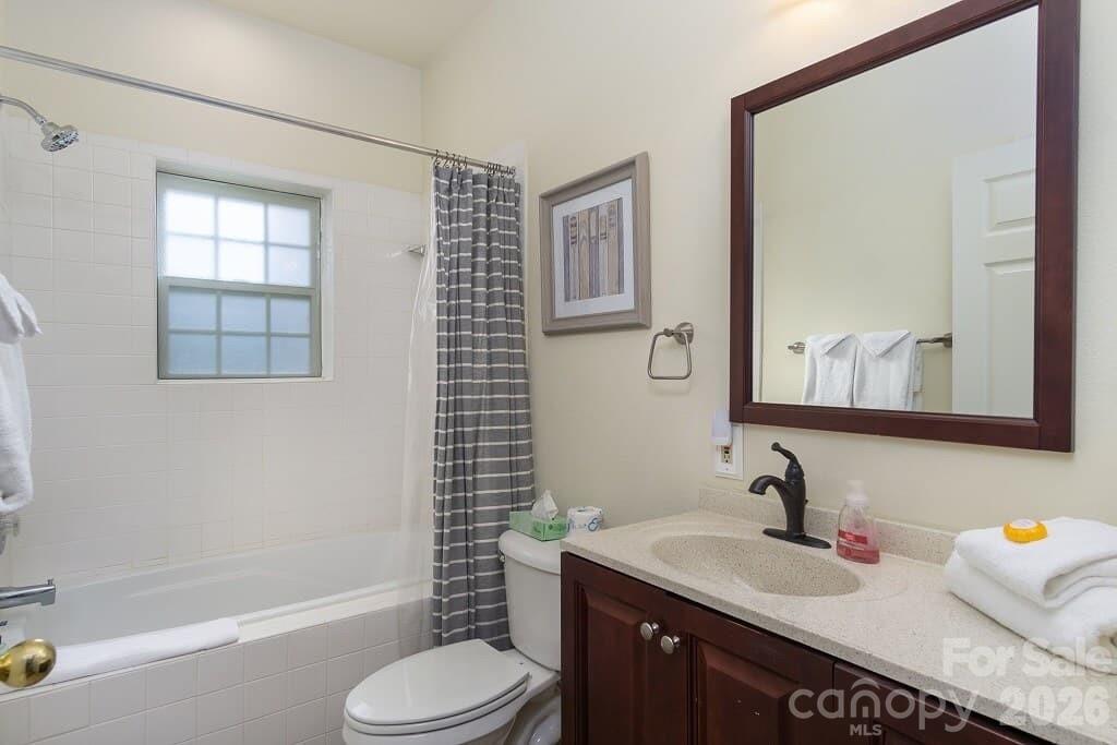 162 Stonecrest Court — Lake Lure