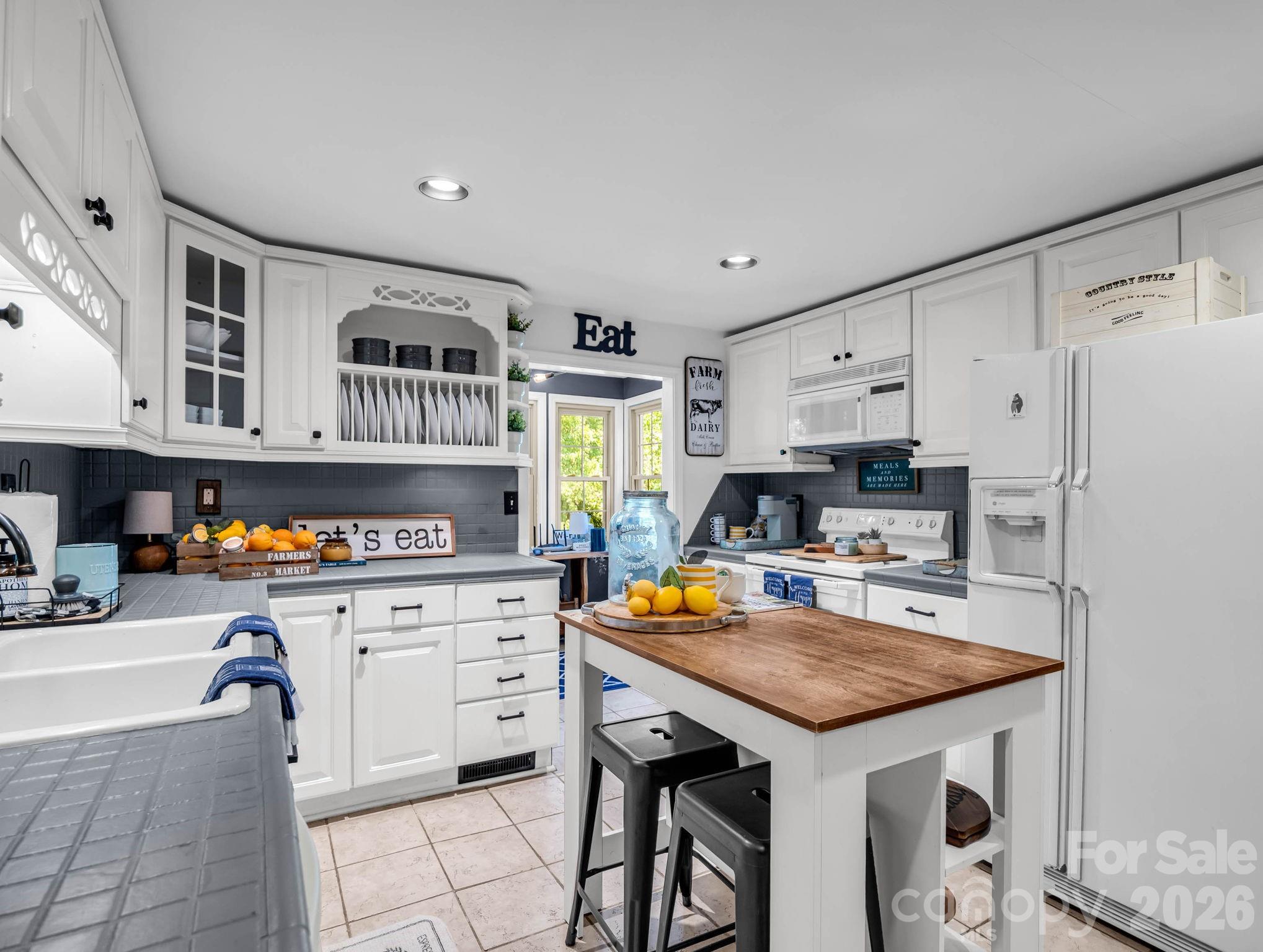 485 Grandview Drive — Lake Lure