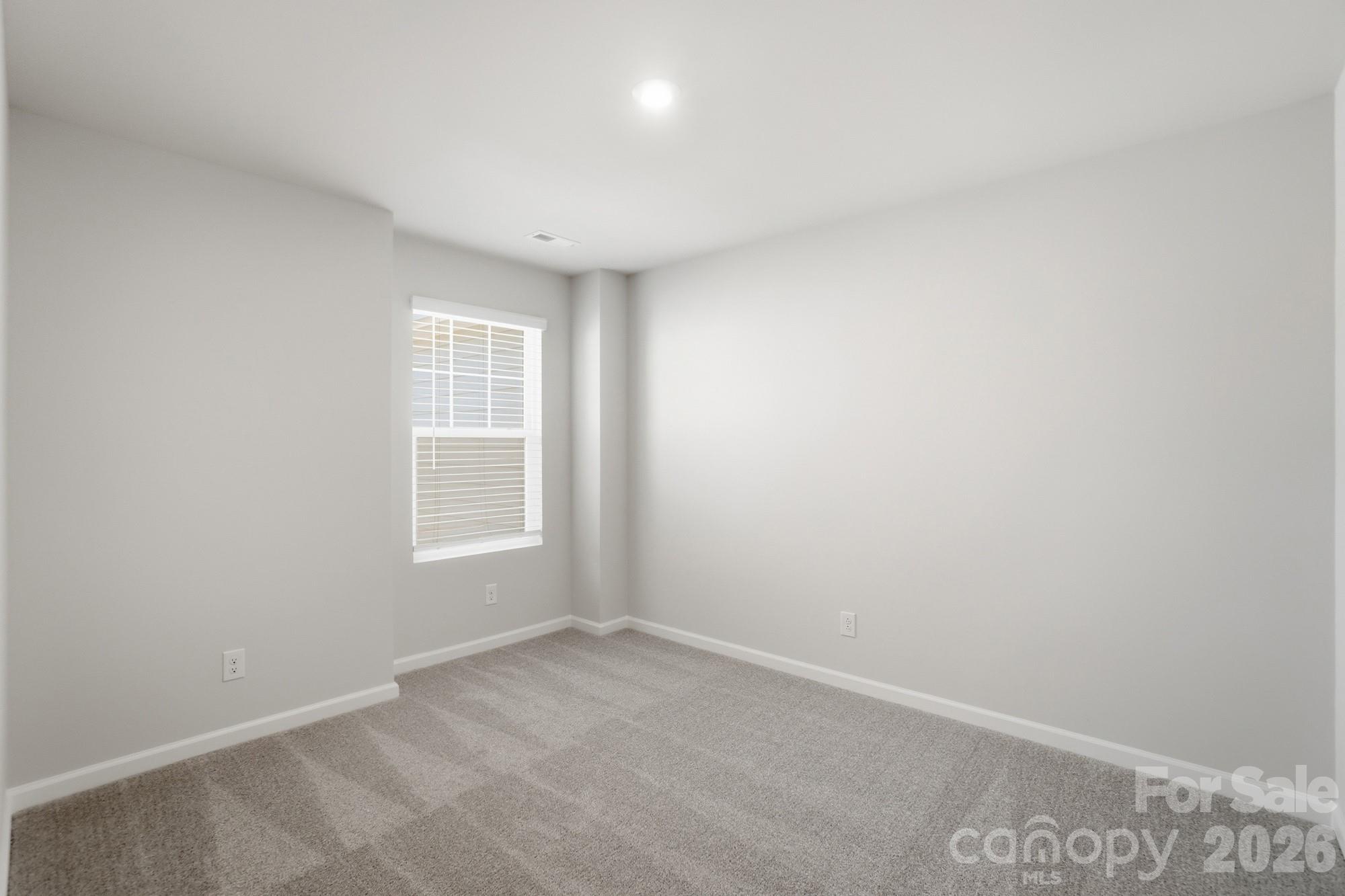 340 Laura Elizabeth Lane — Clover