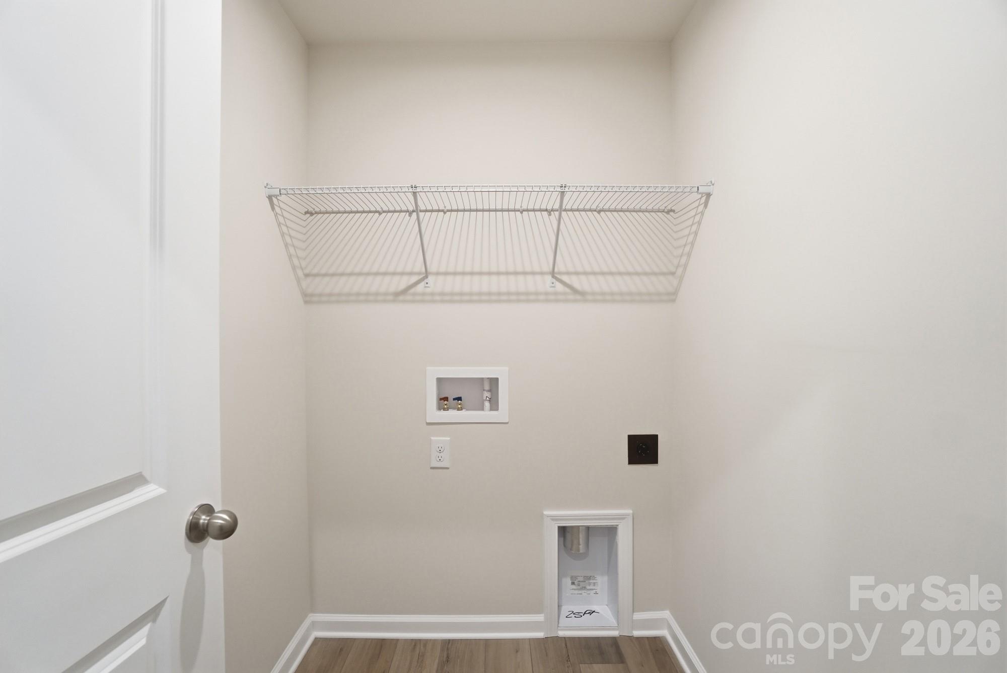 340 Laura Elizabeth Lane — Clover