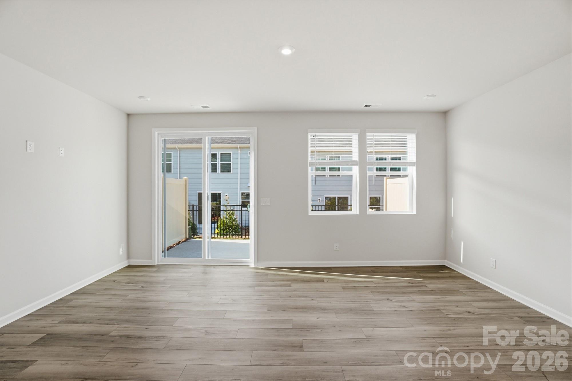340 Laura Elizabeth Lane — Clover