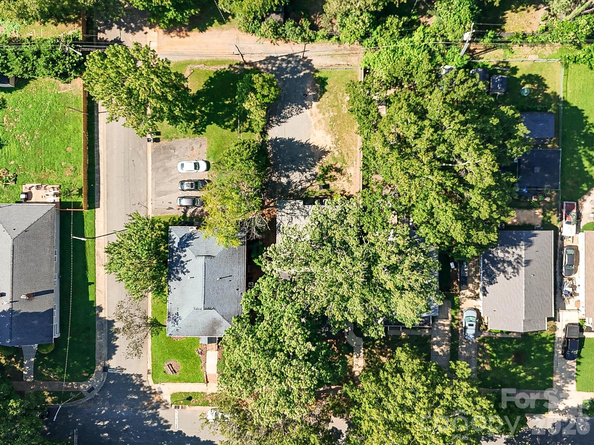 305 Keswick Avenue — Charlotte
