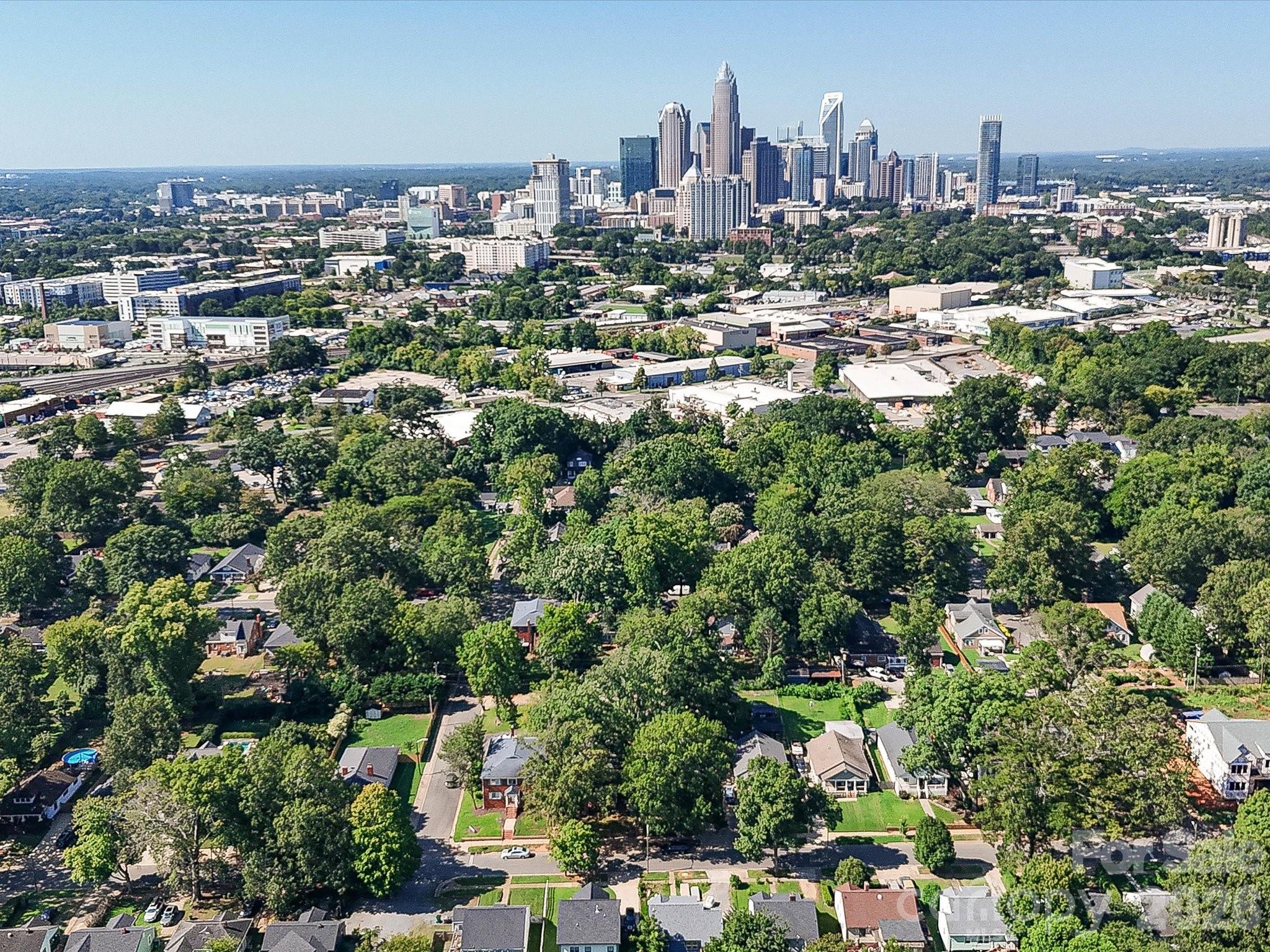 305 Keswick Avenue — Charlotte