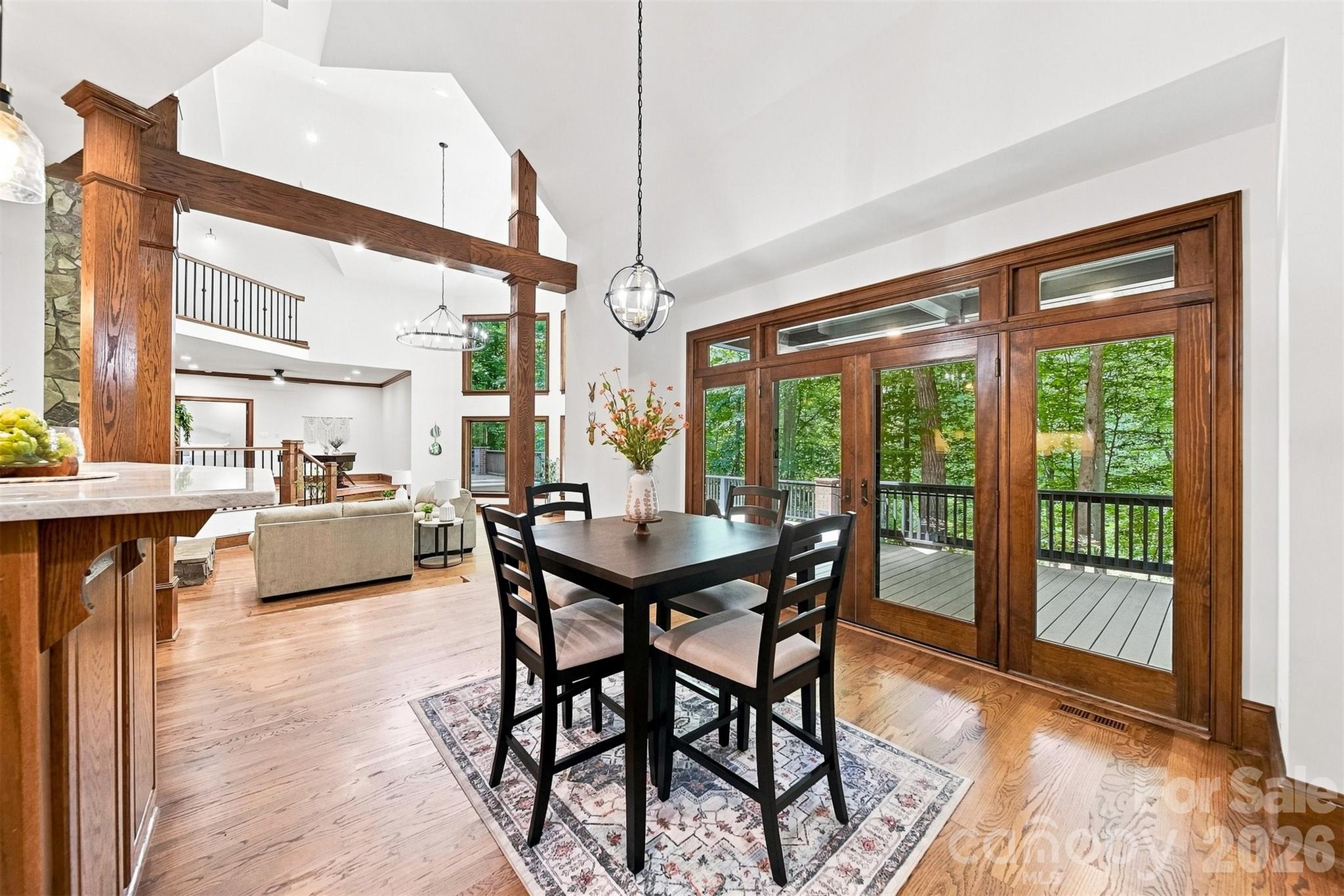 296 Culloden Road — Iron Station