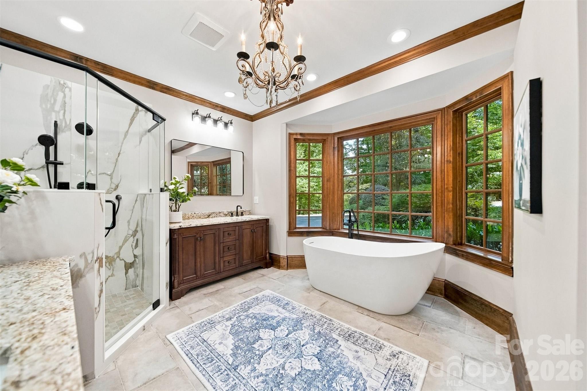 296 Culloden Road — Iron Station