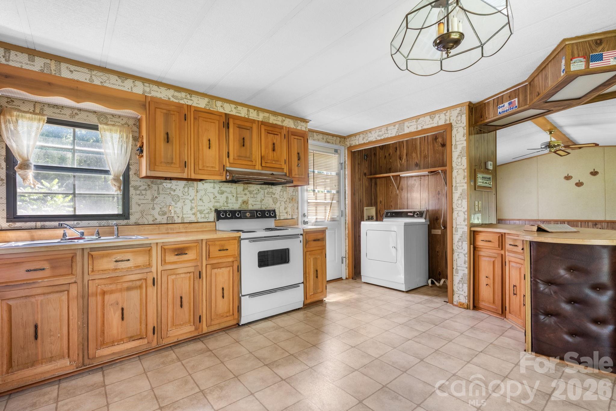2660 Barrier Loop — Morganton