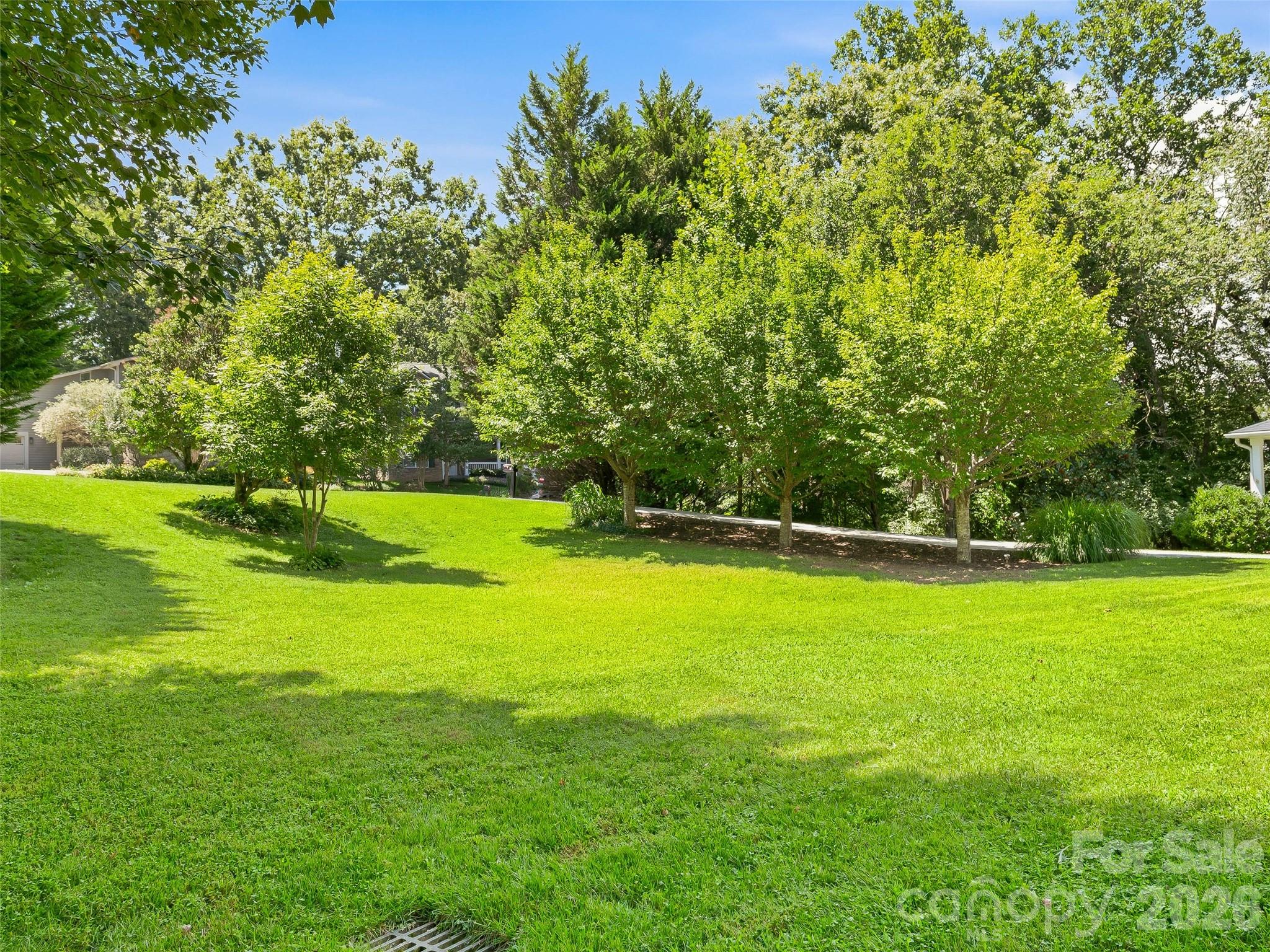 5 Amelia Court — Arden