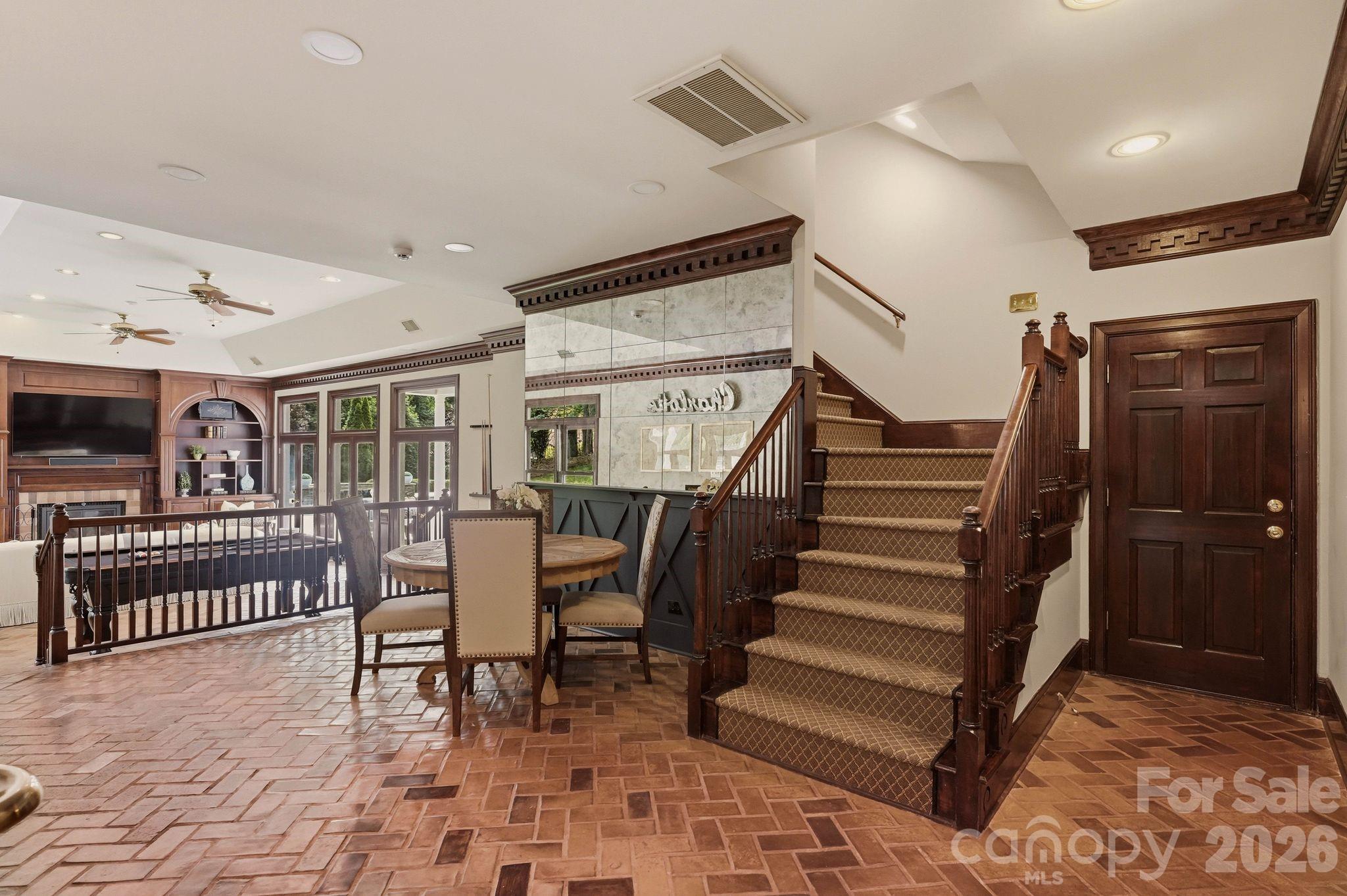 2611 Oakmeade Drive — Charlotte