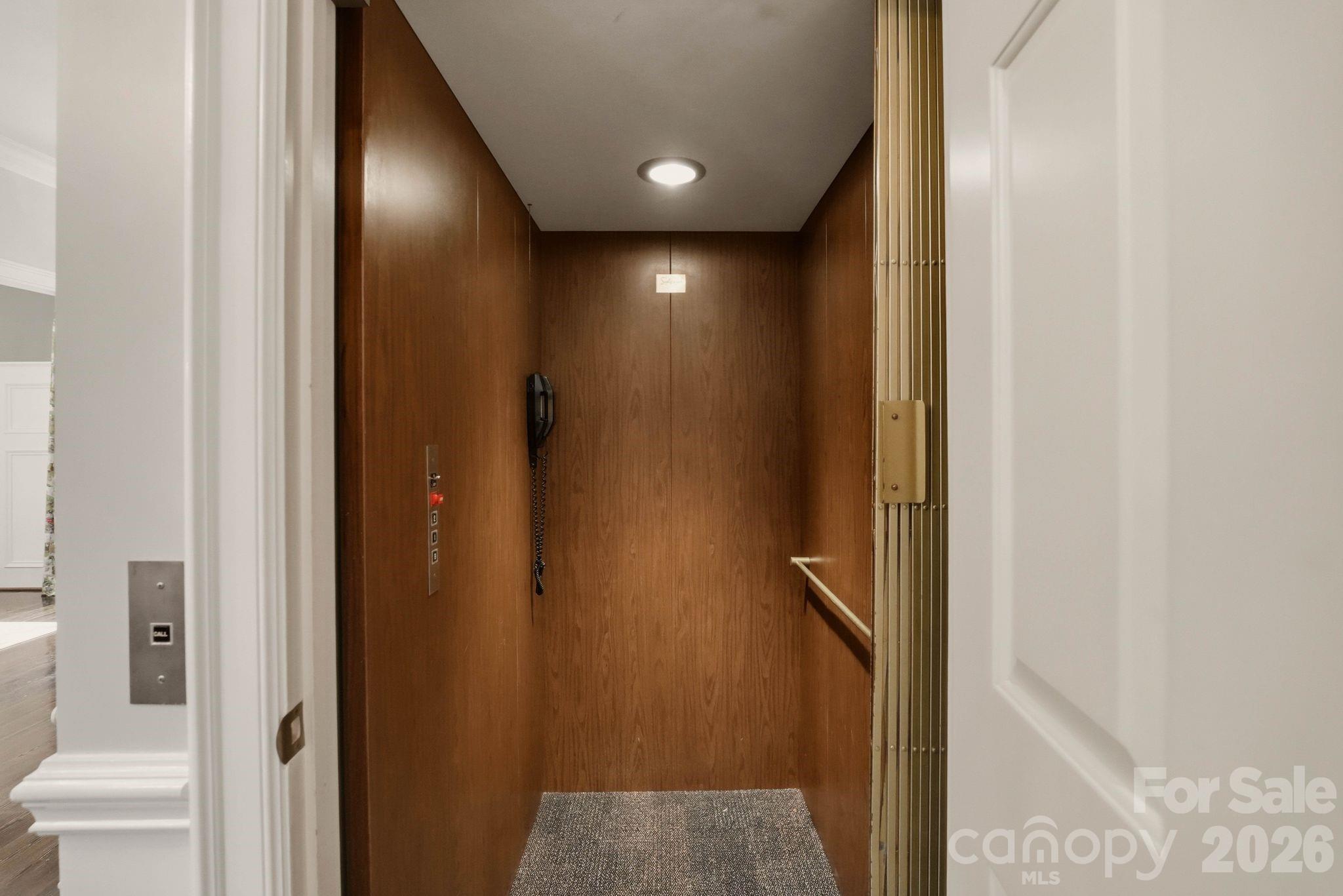 2611 Oakmeade Drive — Charlotte