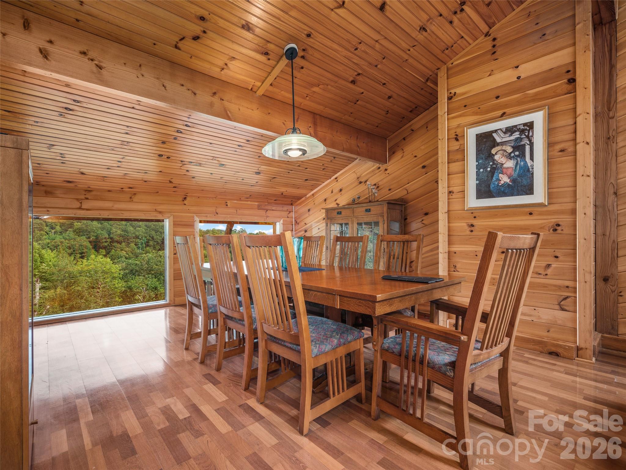 156 Winterstar Loop — Burnsville