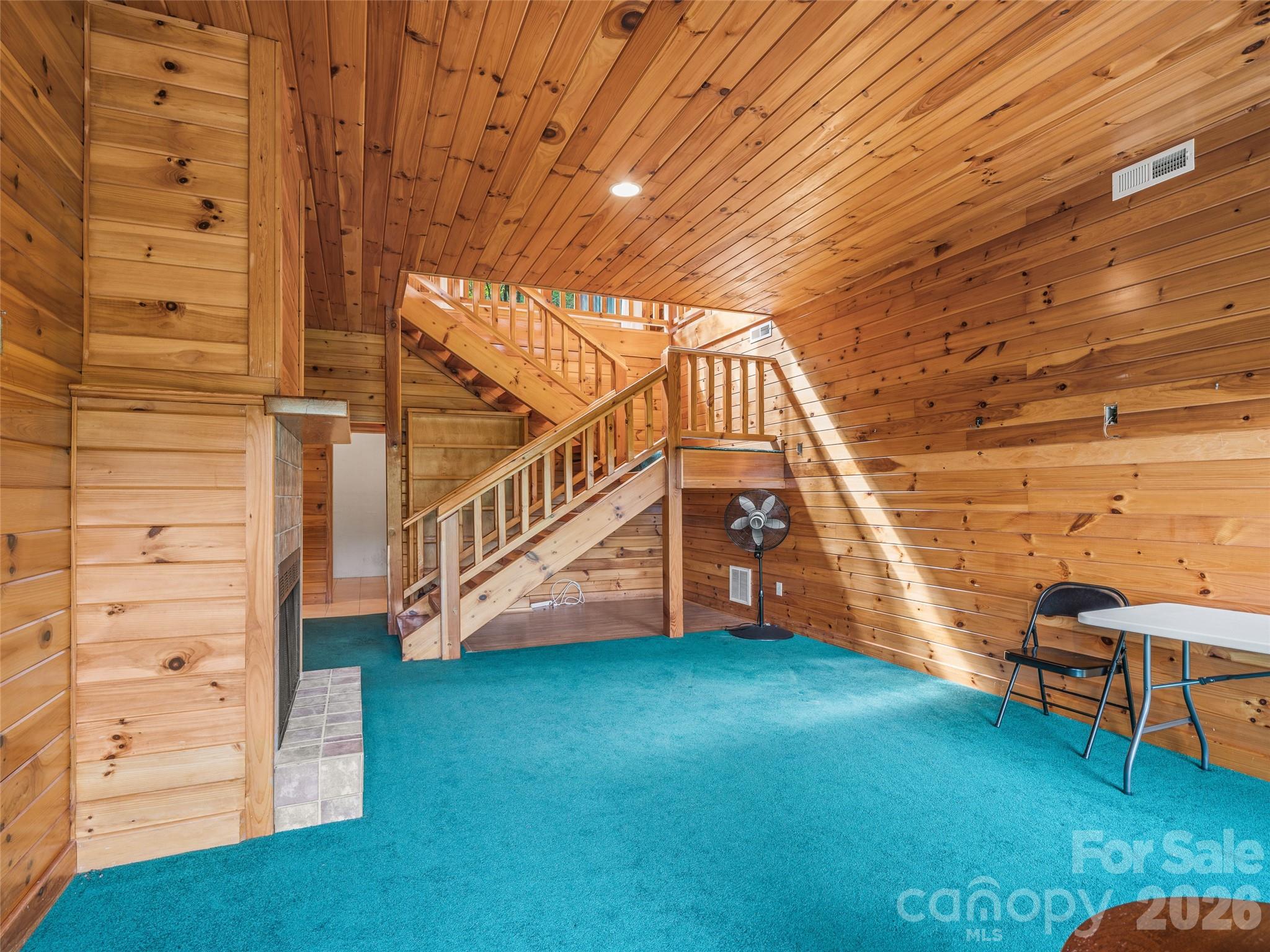 156 Winterstar Loop — Burnsville