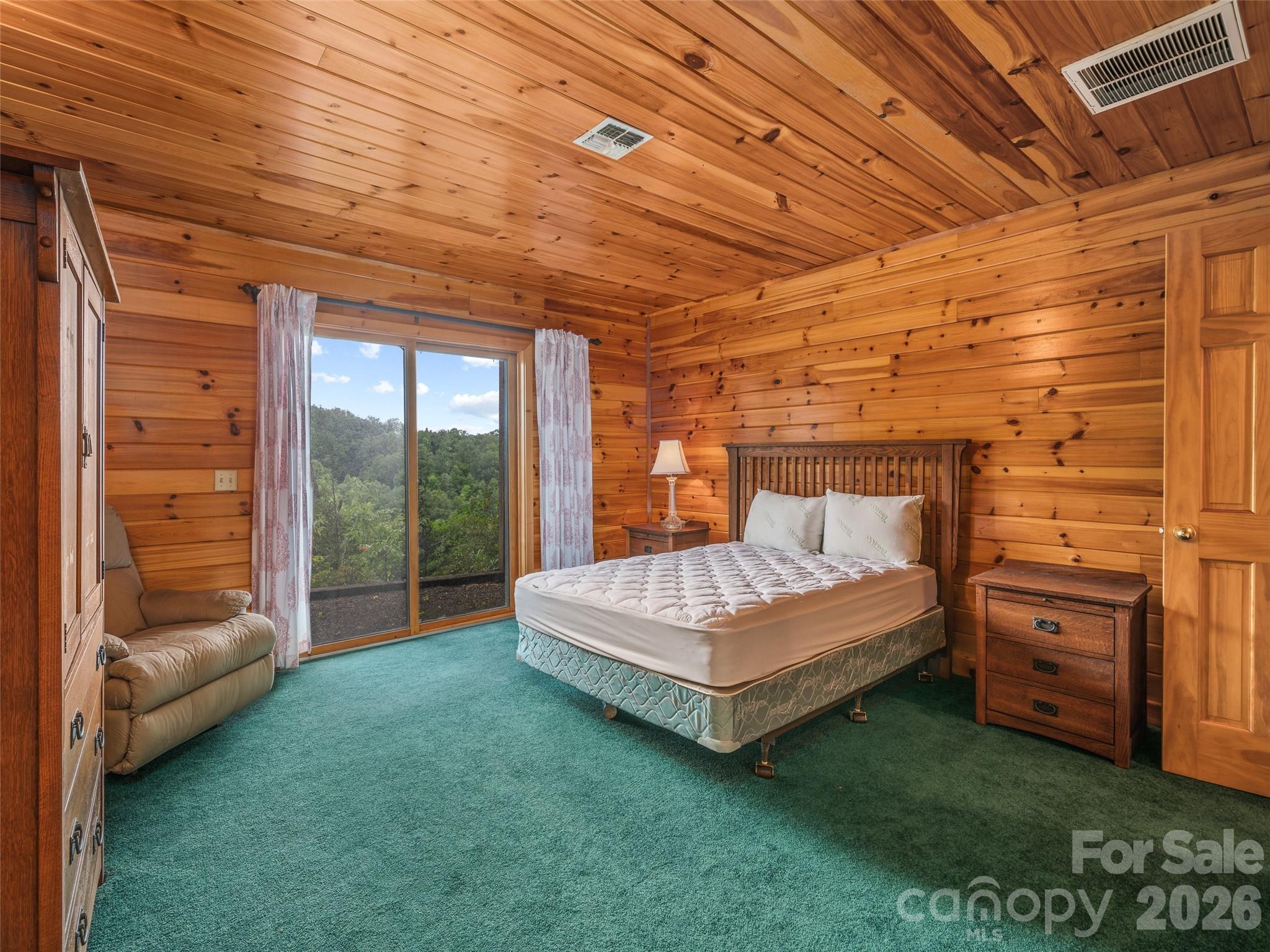 156 Winterstar Loop — Burnsville
