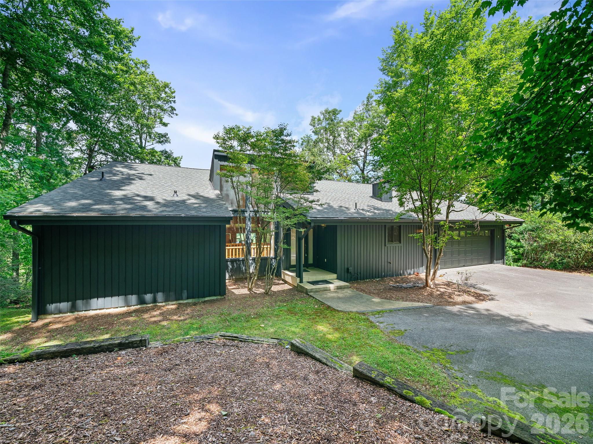 156 Winterstar Loop — Burnsville