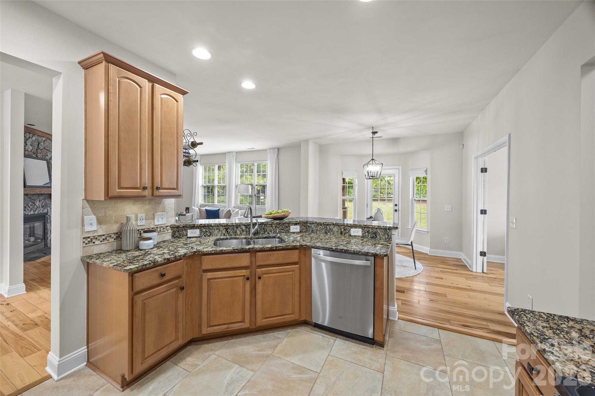 9118 Spratt Lane — Waxhaw