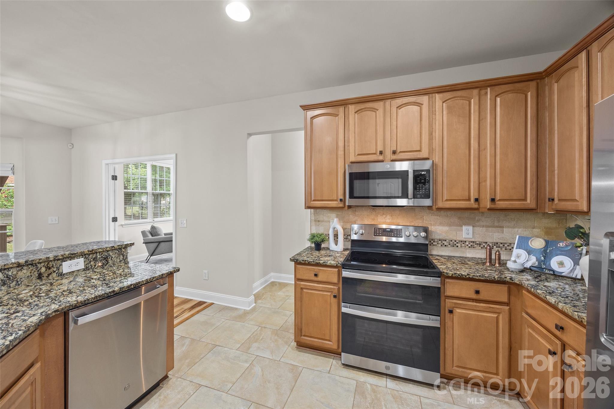 9118 Spratt Lane — Waxhaw
