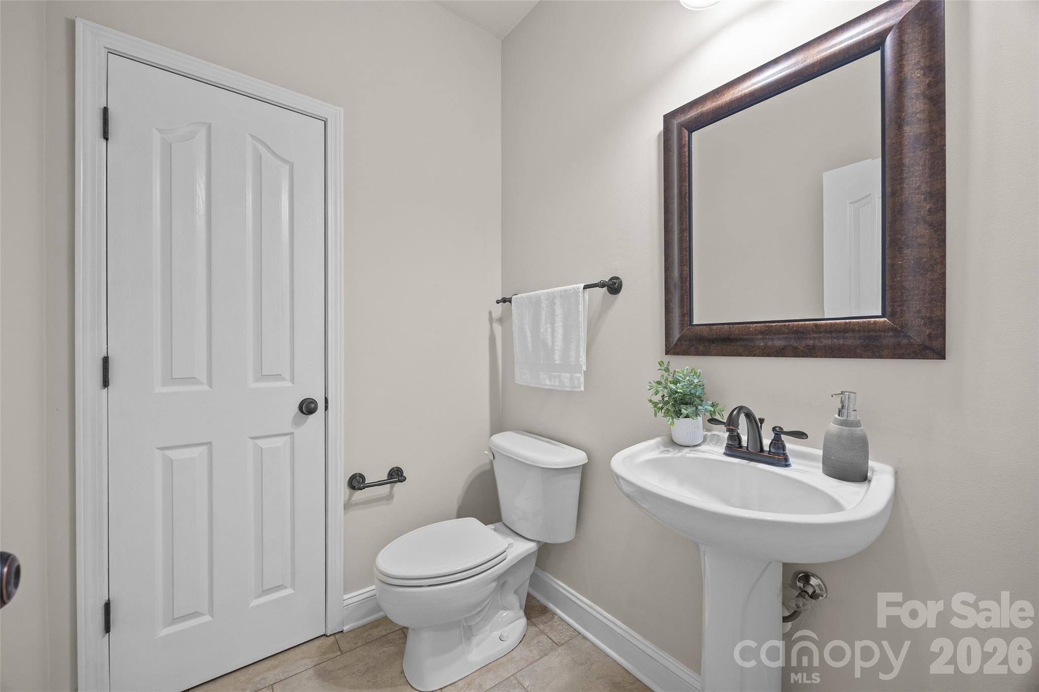 9118 Spratt Lane — Waxhaw