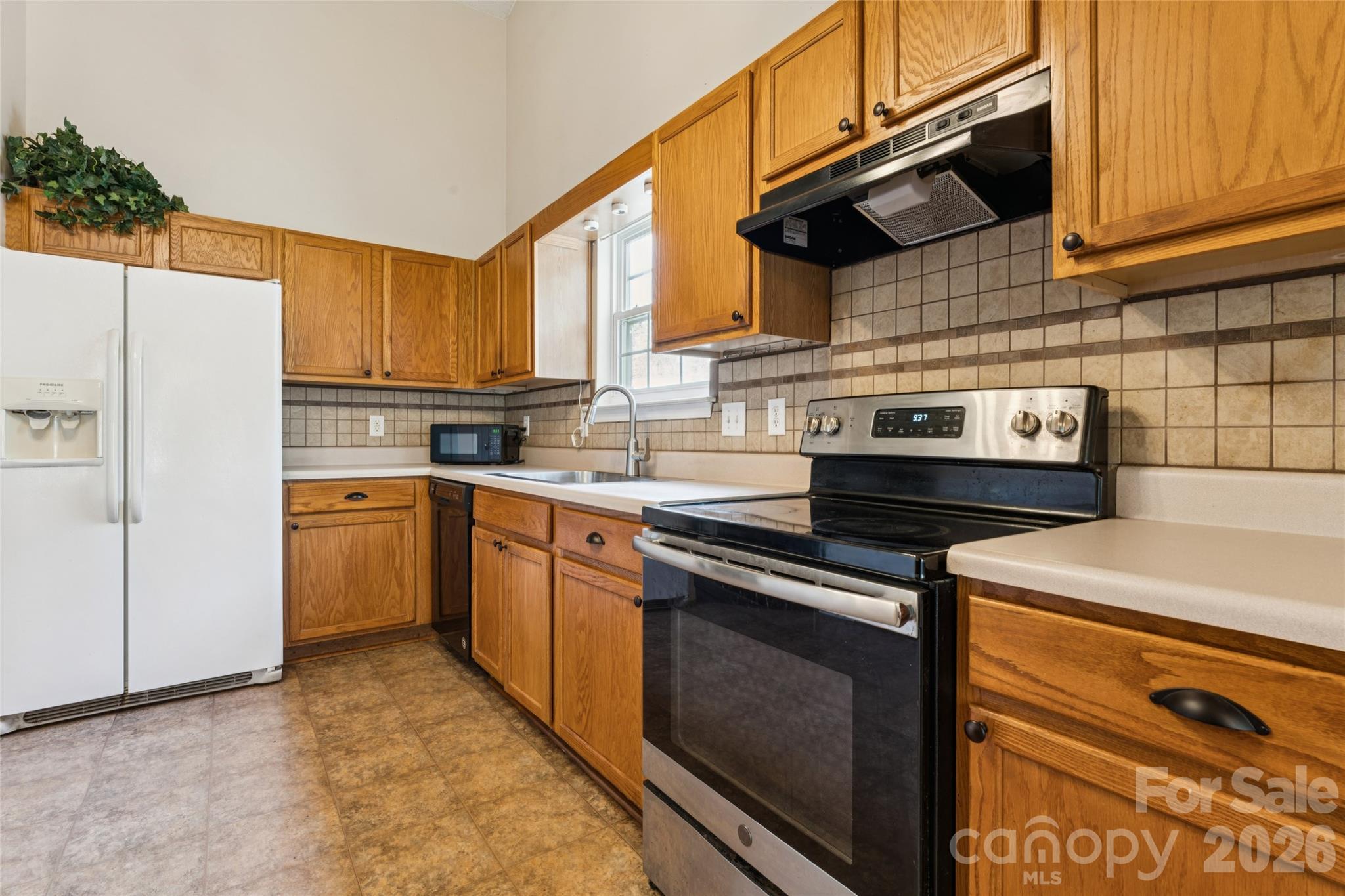 3609 Edgeview Drive — Indian Trail