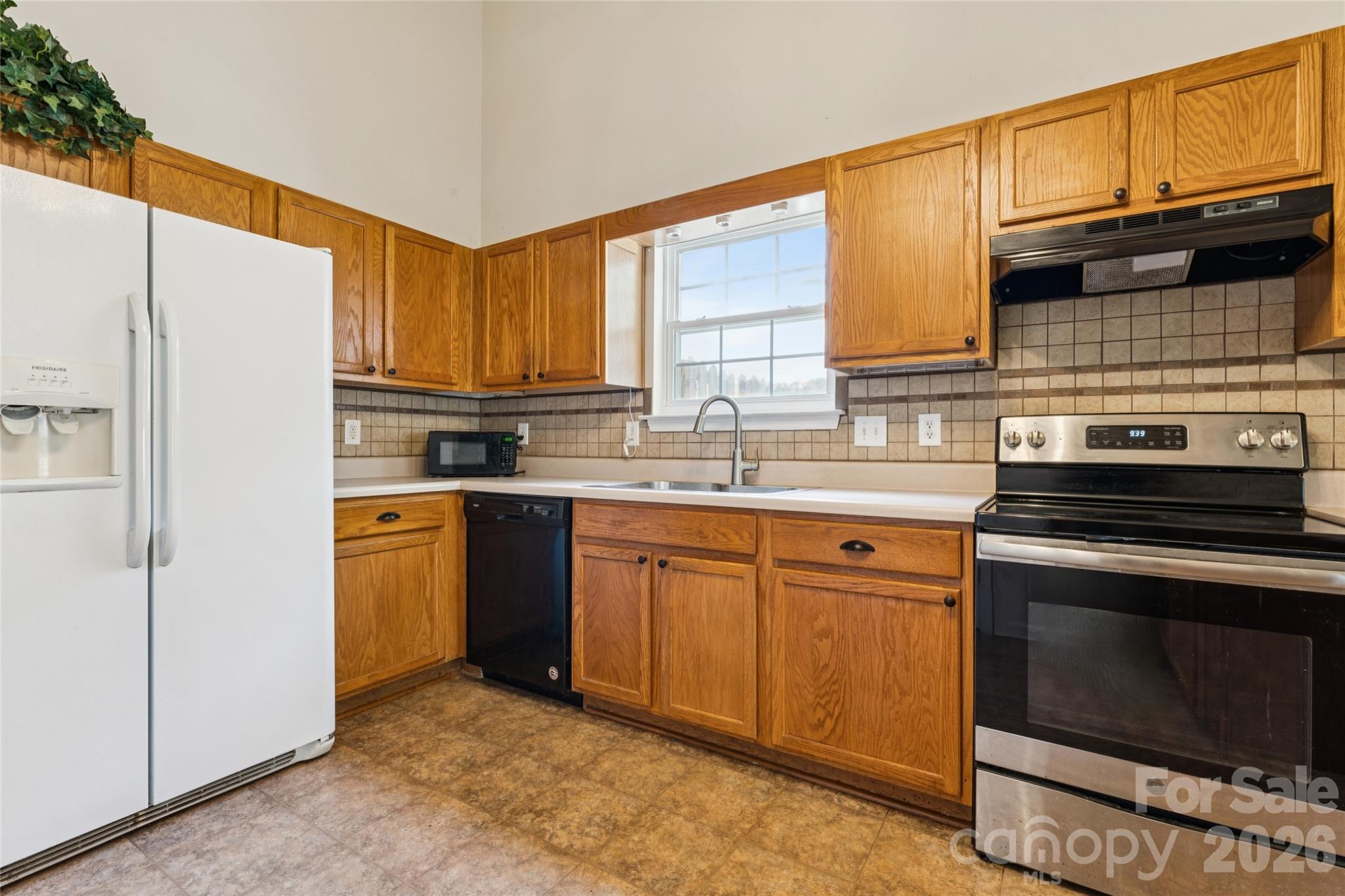 3609 Edgeview Drive — Indian Trail